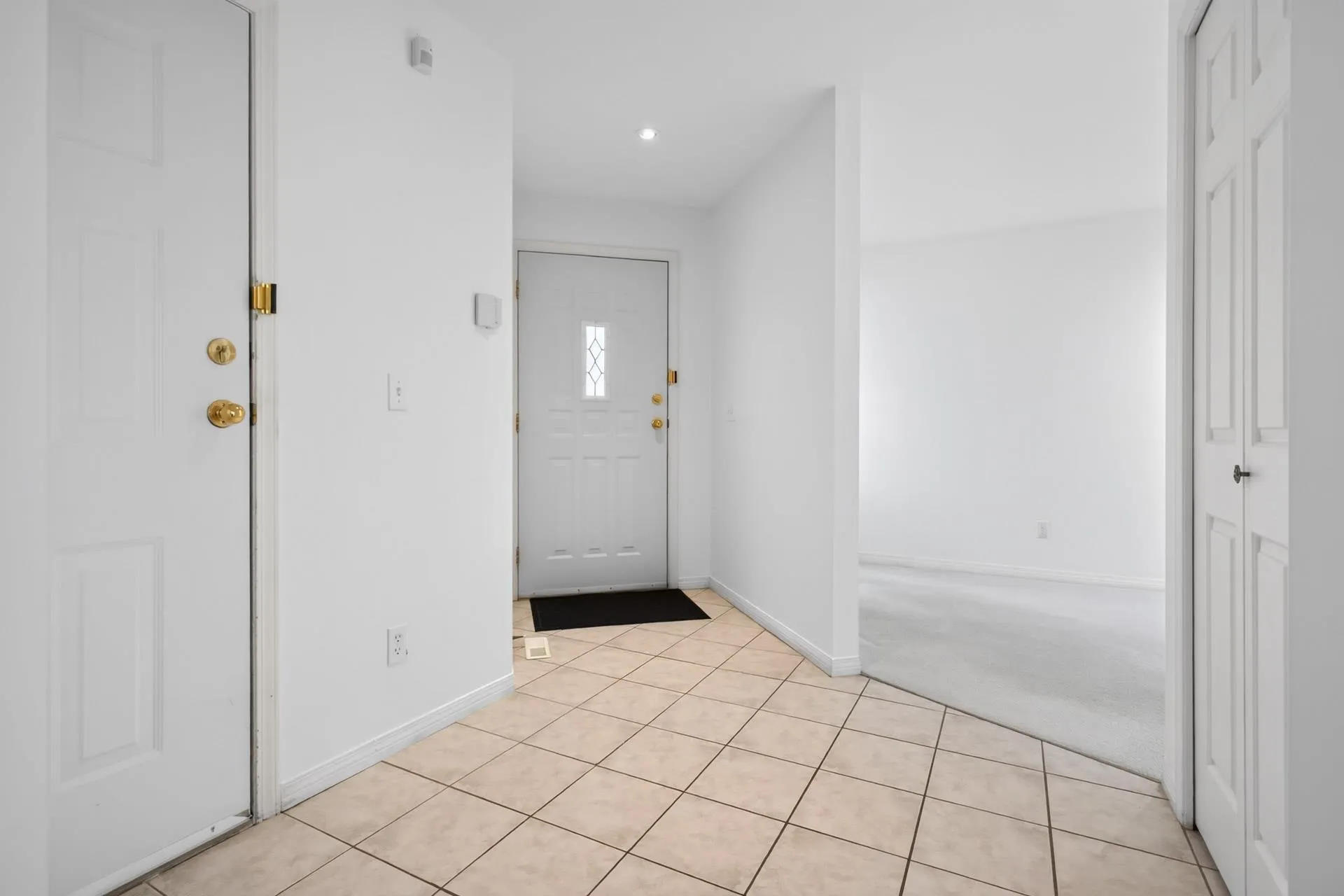 758 Riverside Drive #92