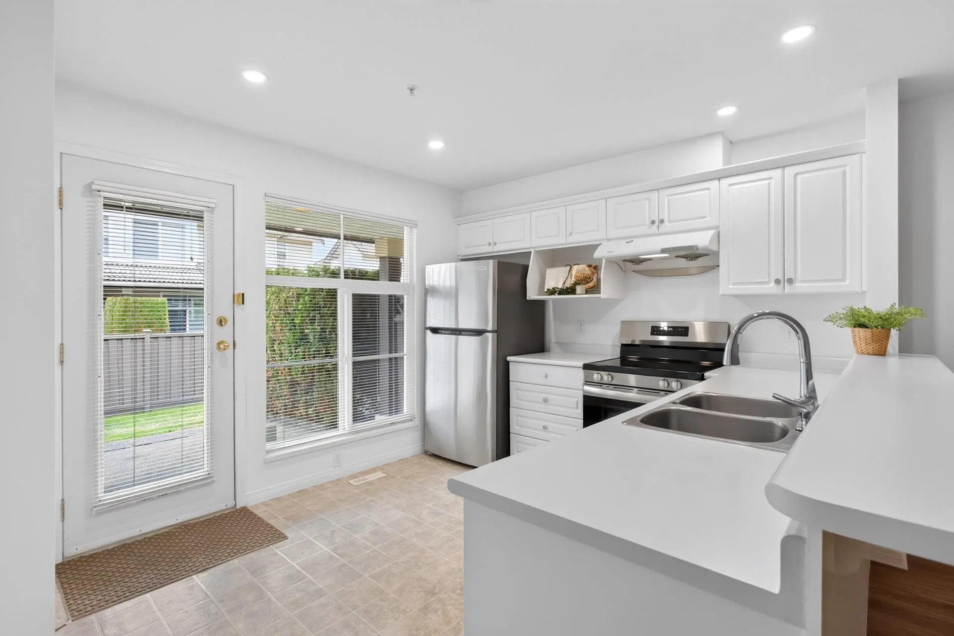 758 Riverside Drive #92