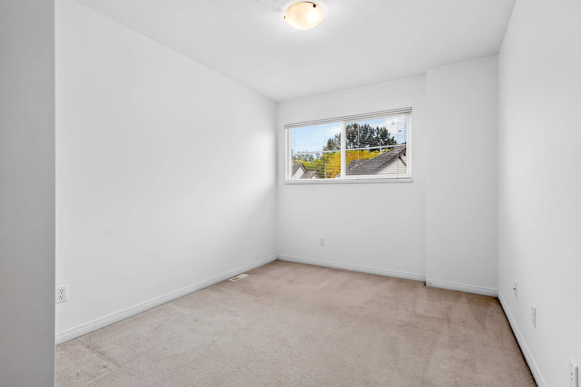 758 Riverside Drive #92
