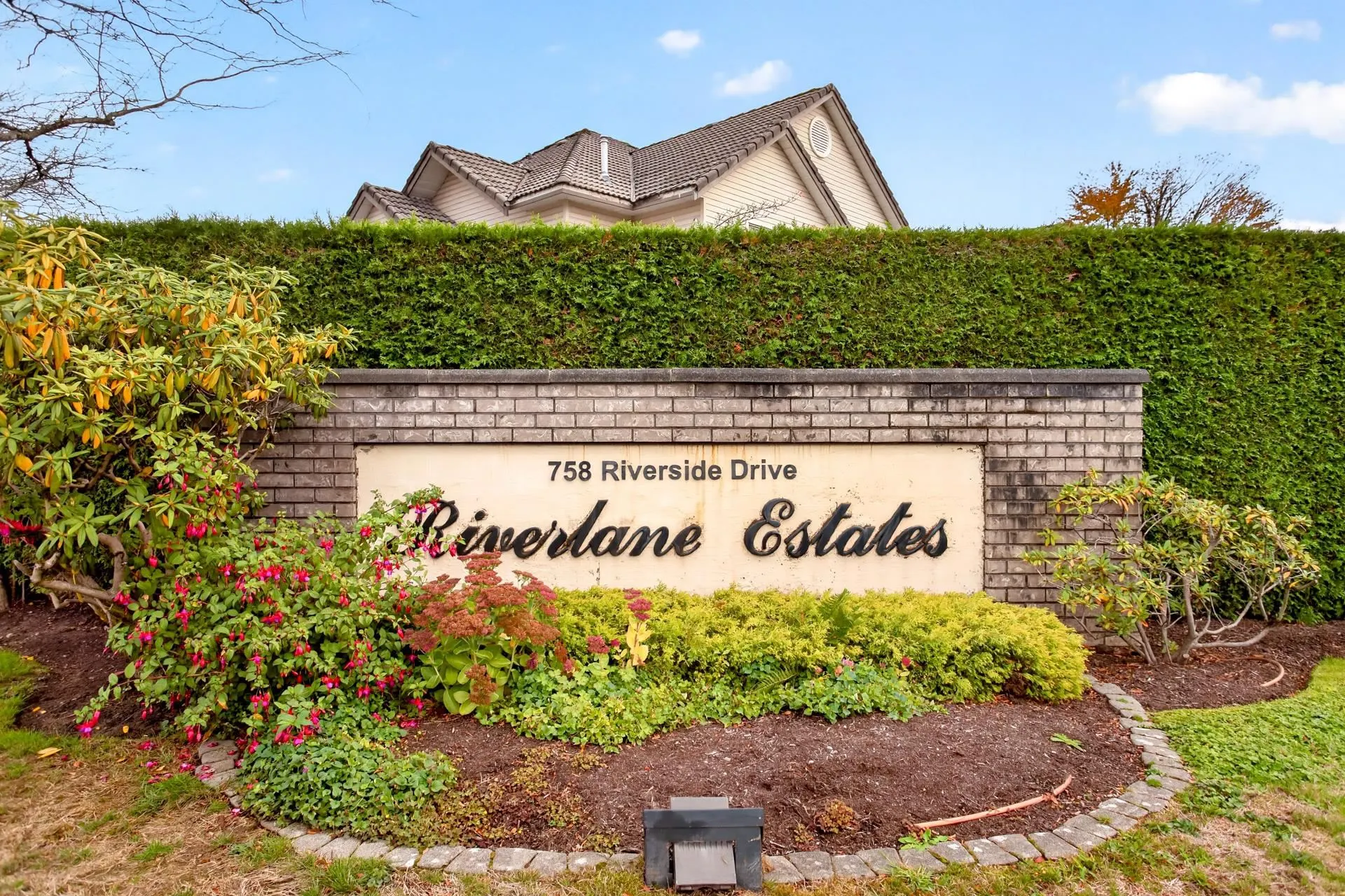 758 Riverside Drive #92
