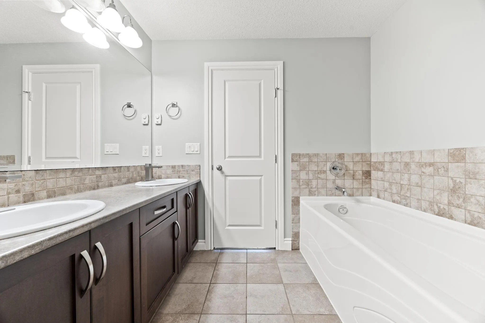 20286 53a Avenue #201
