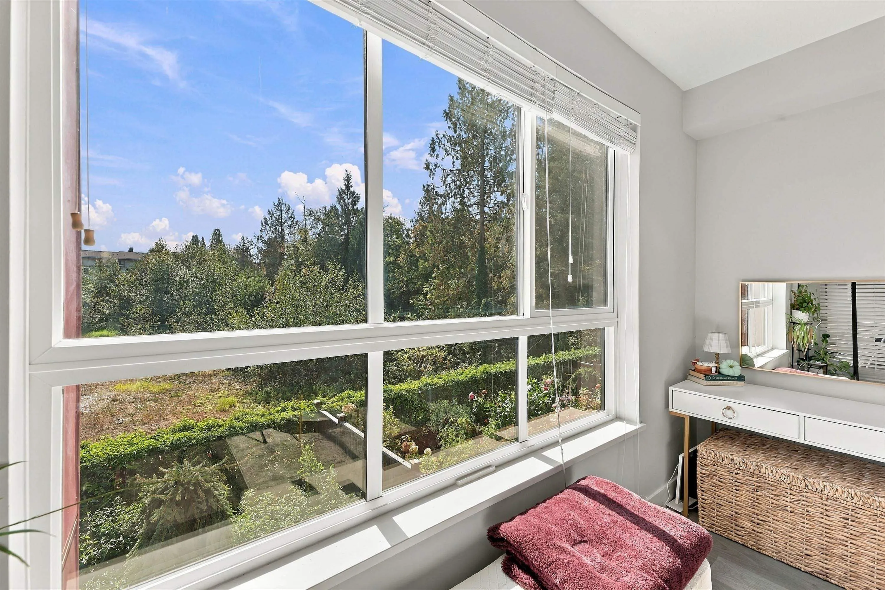 5485 Brydon Crescent #210