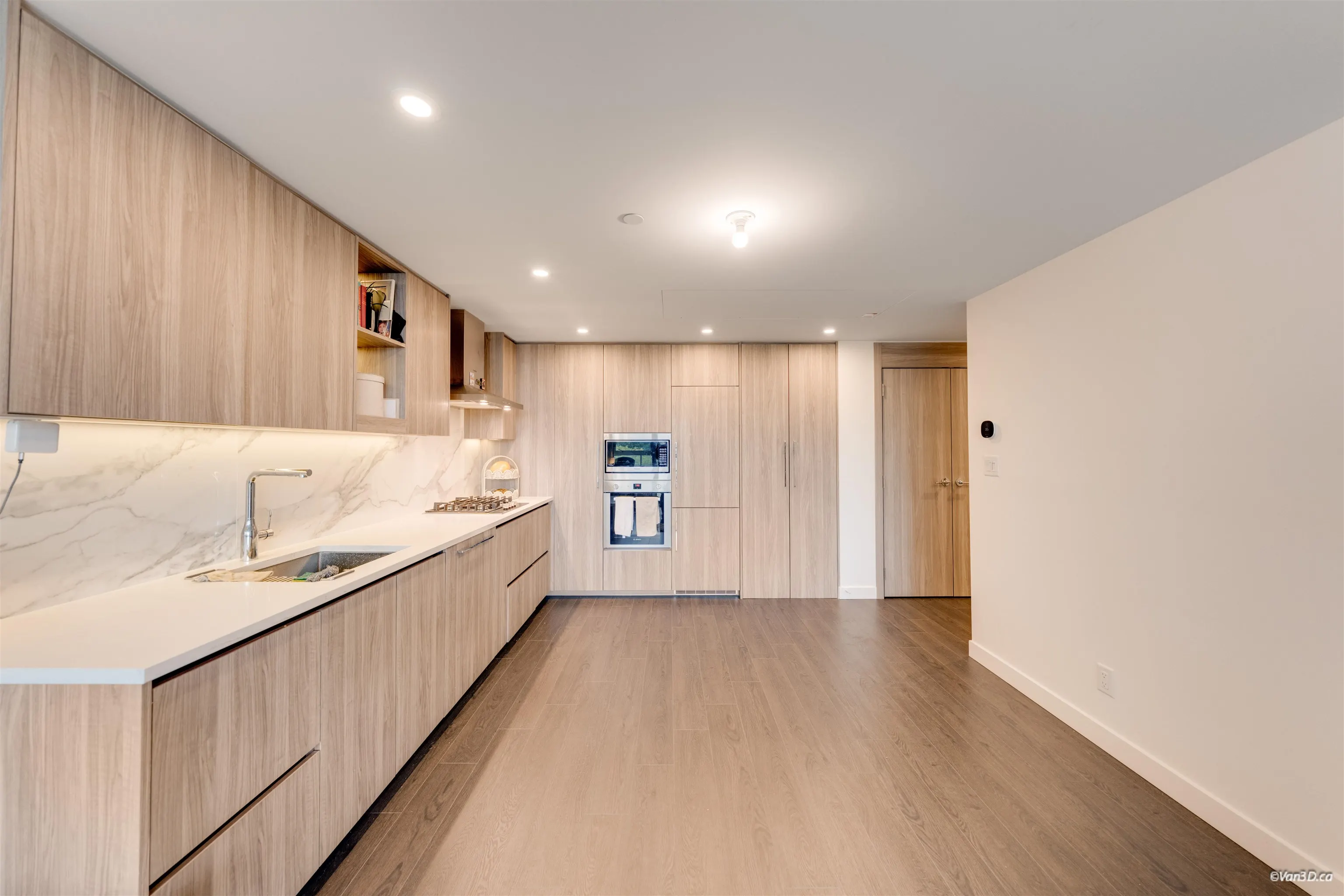 13768 100 Avenue #910