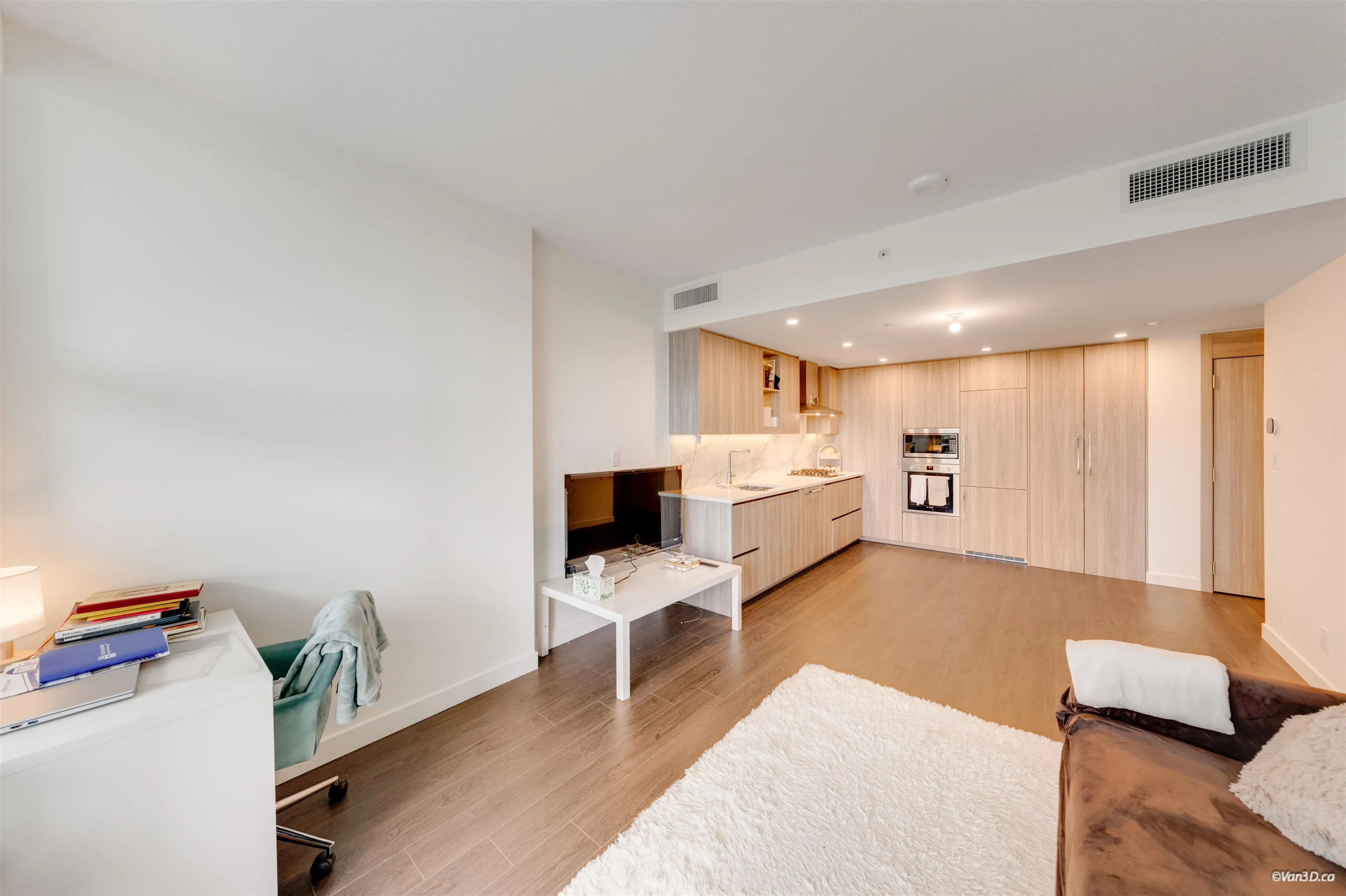 13768 100 Avenue #910