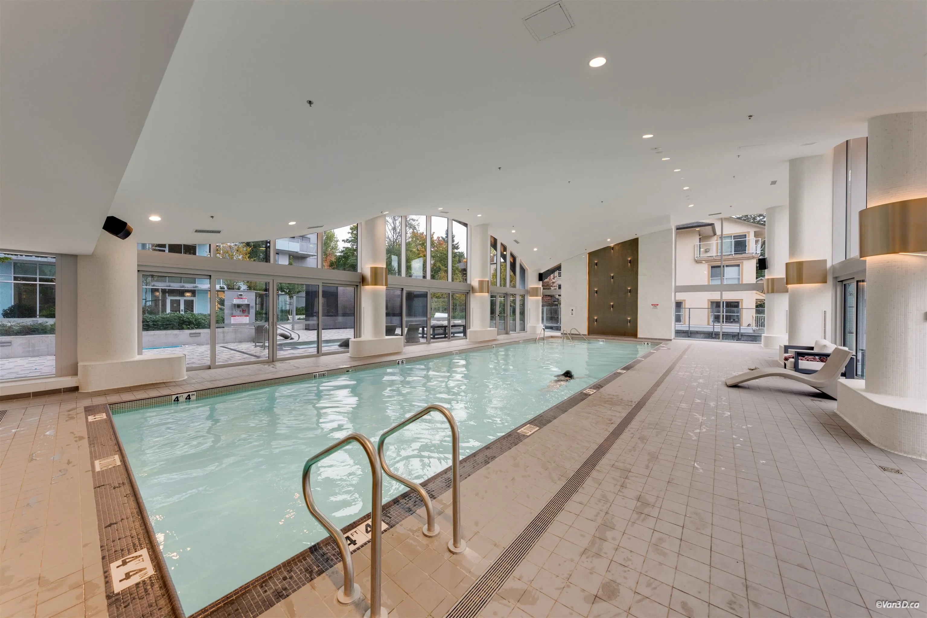 13768 100 Avenue #910
