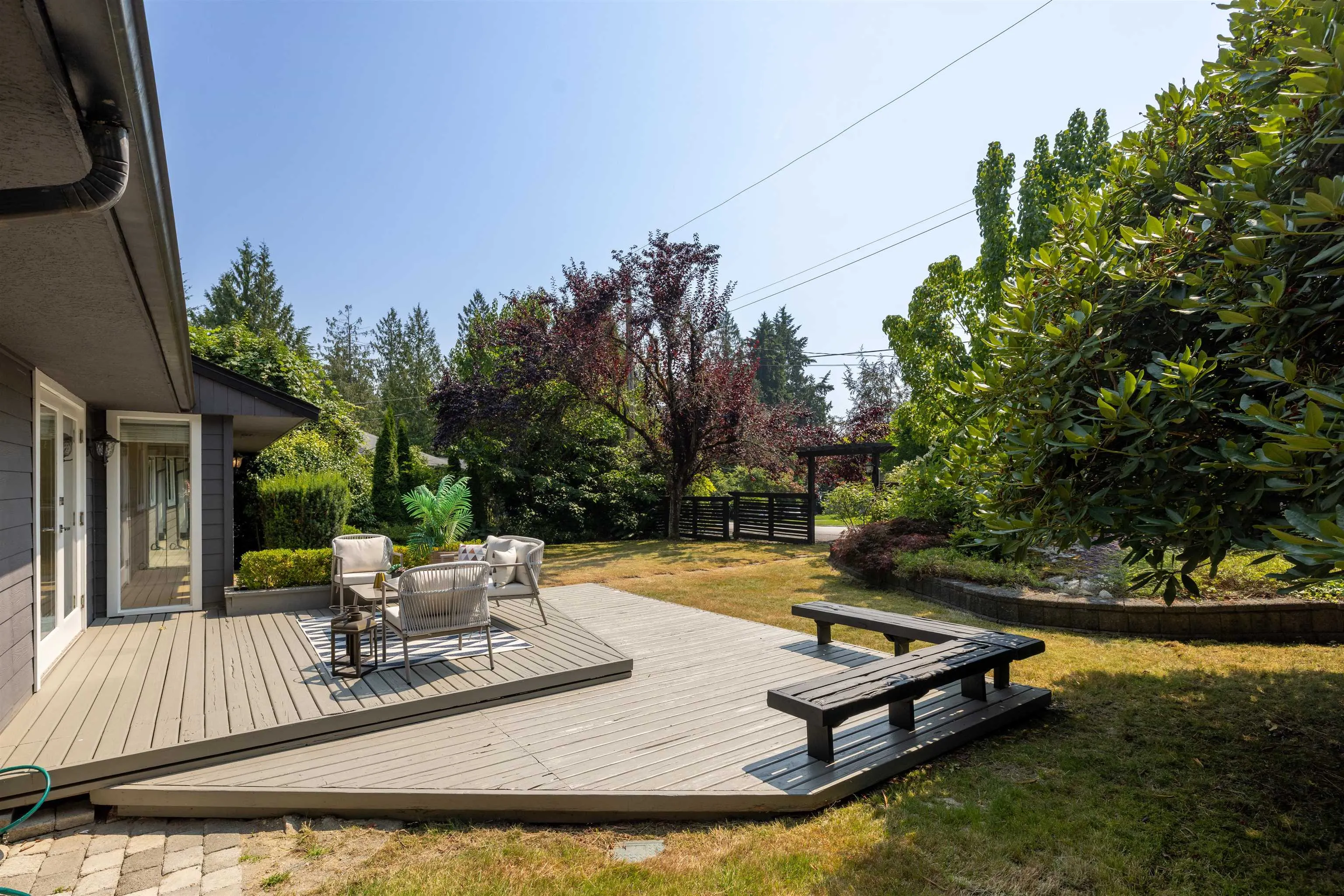 3420 Rockview Place