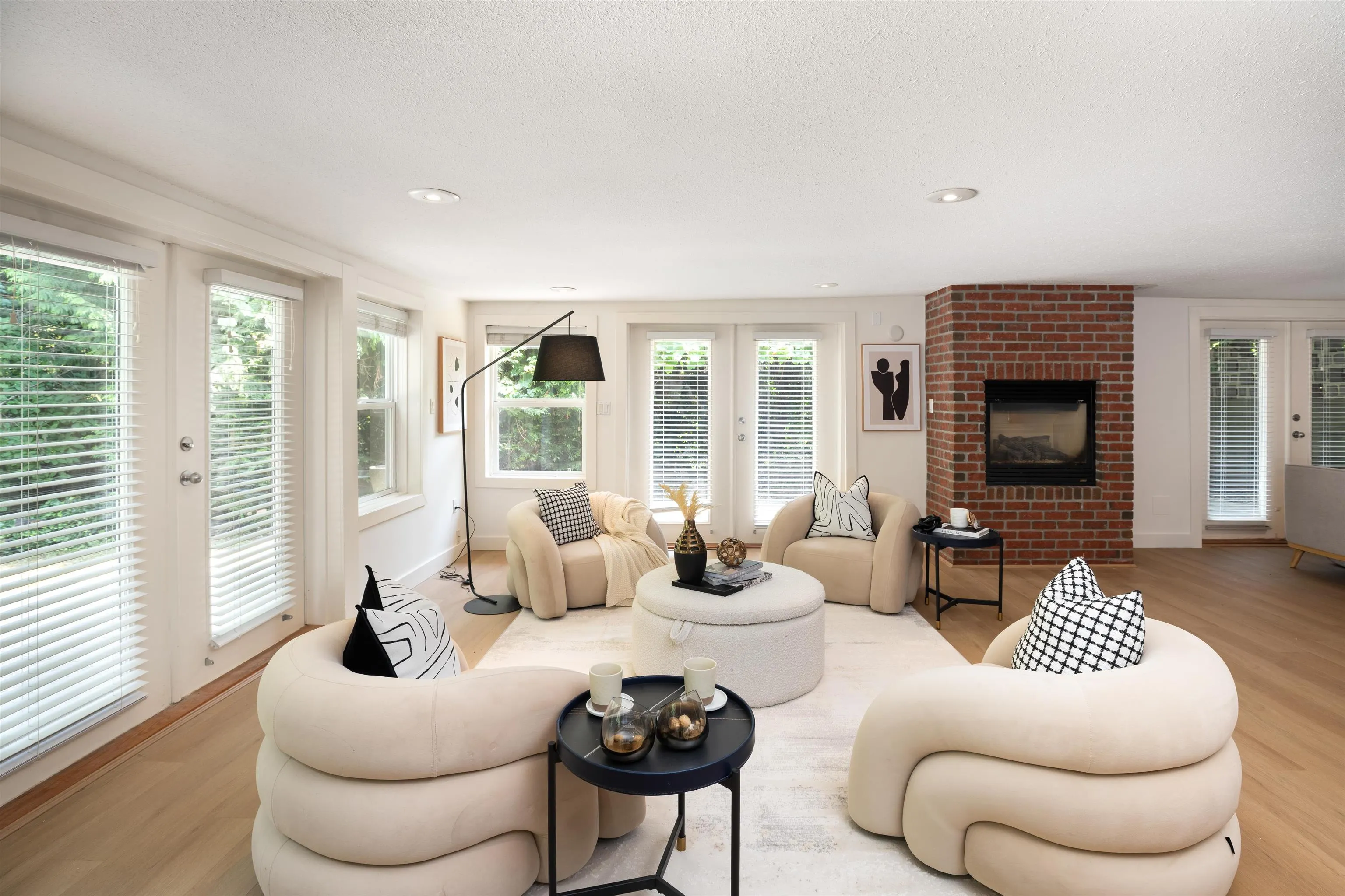 3420 Rockview Place