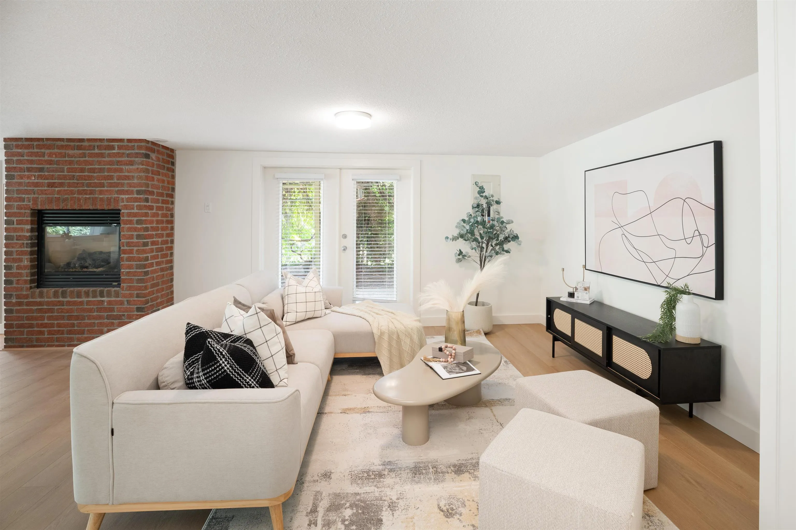 3420 Rockview Place
