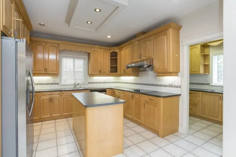 3648 Semlin Drive