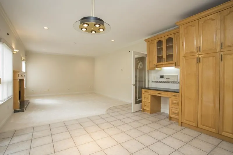 3648 Semlin Drive