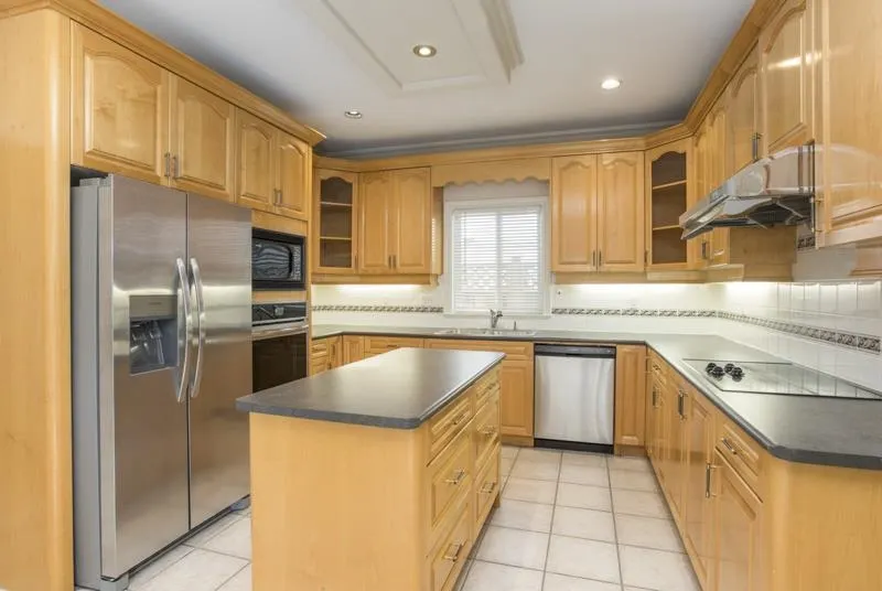 3648 Semlin Drive