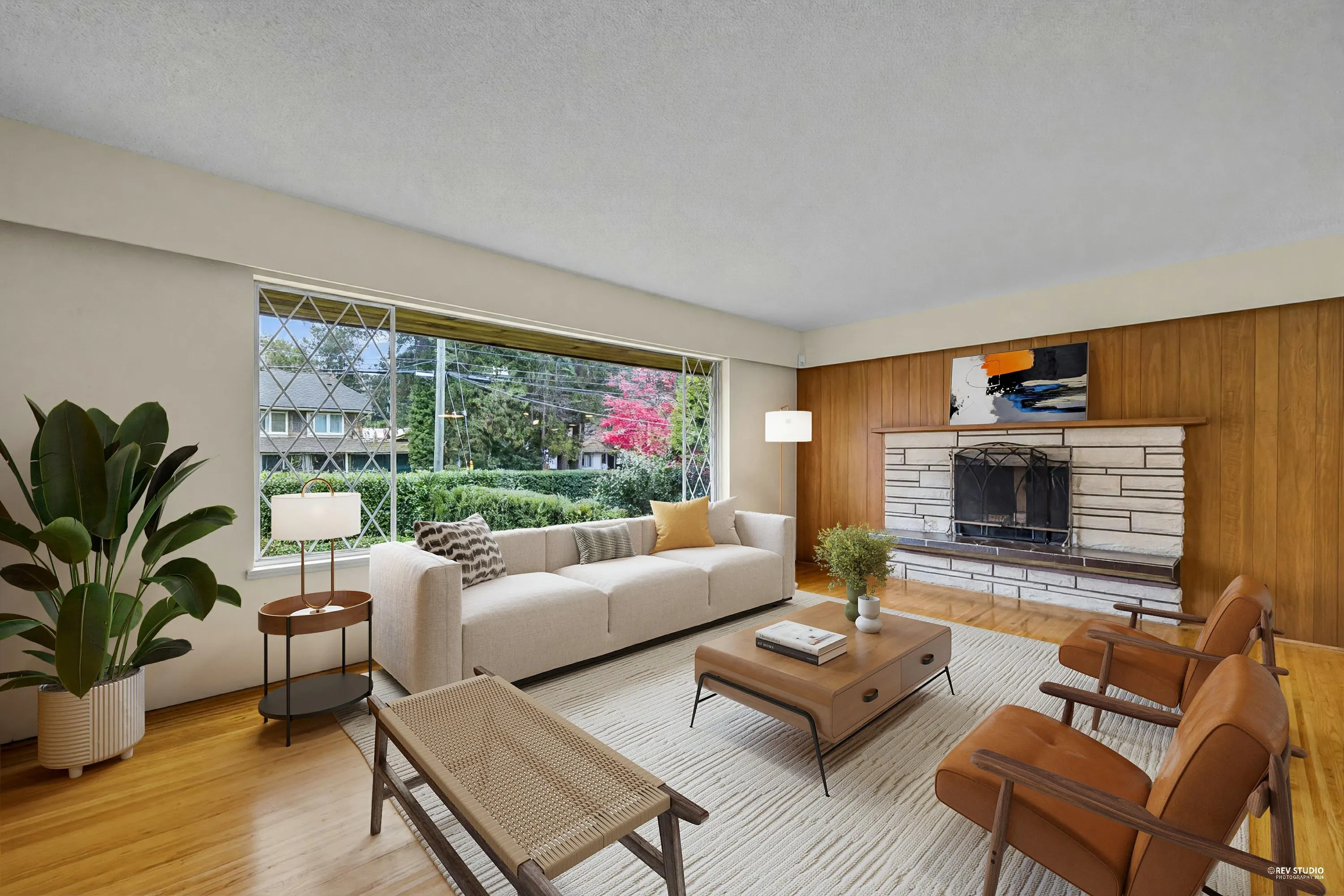 4578 Capilano Road
