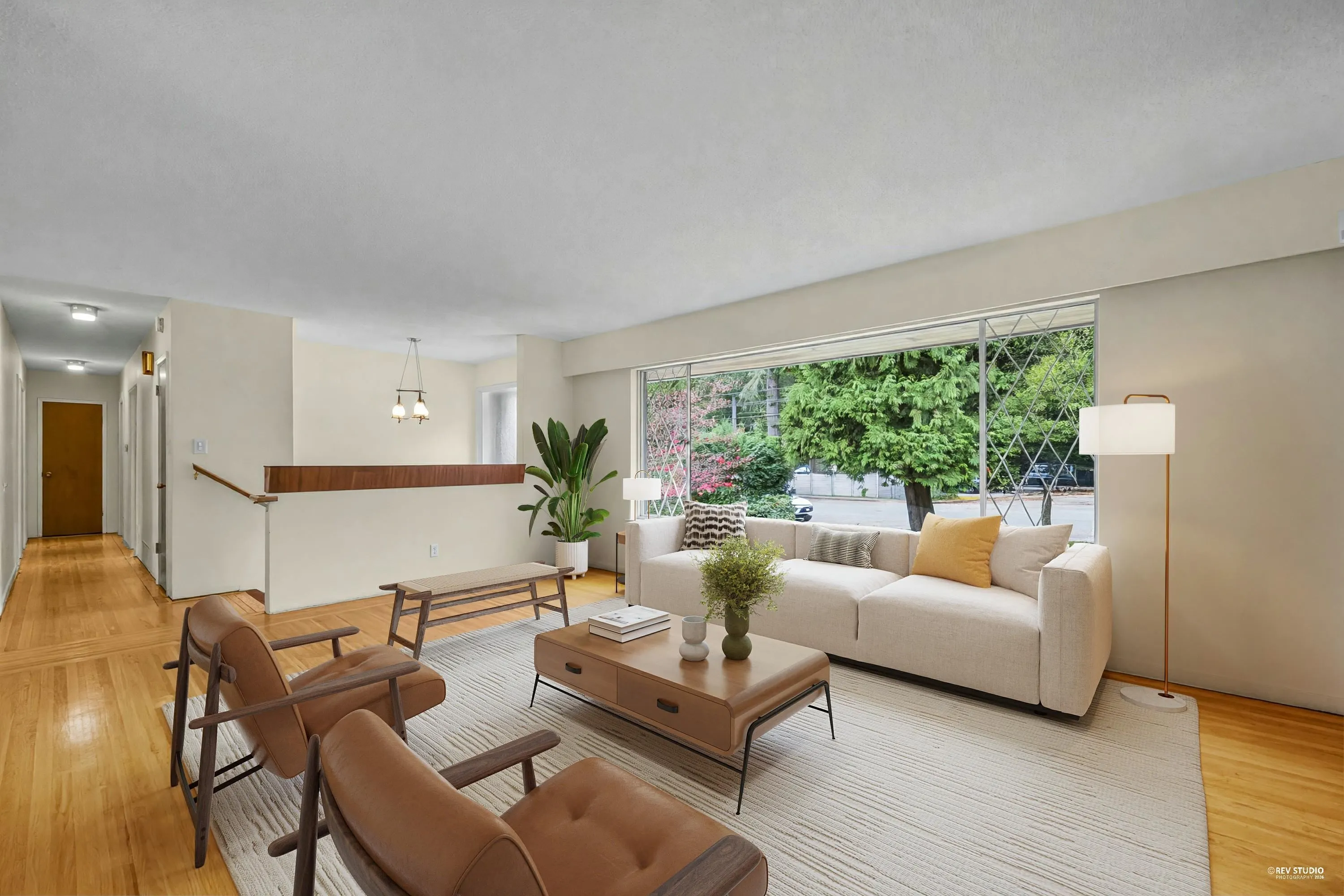 4578 Capilano Road