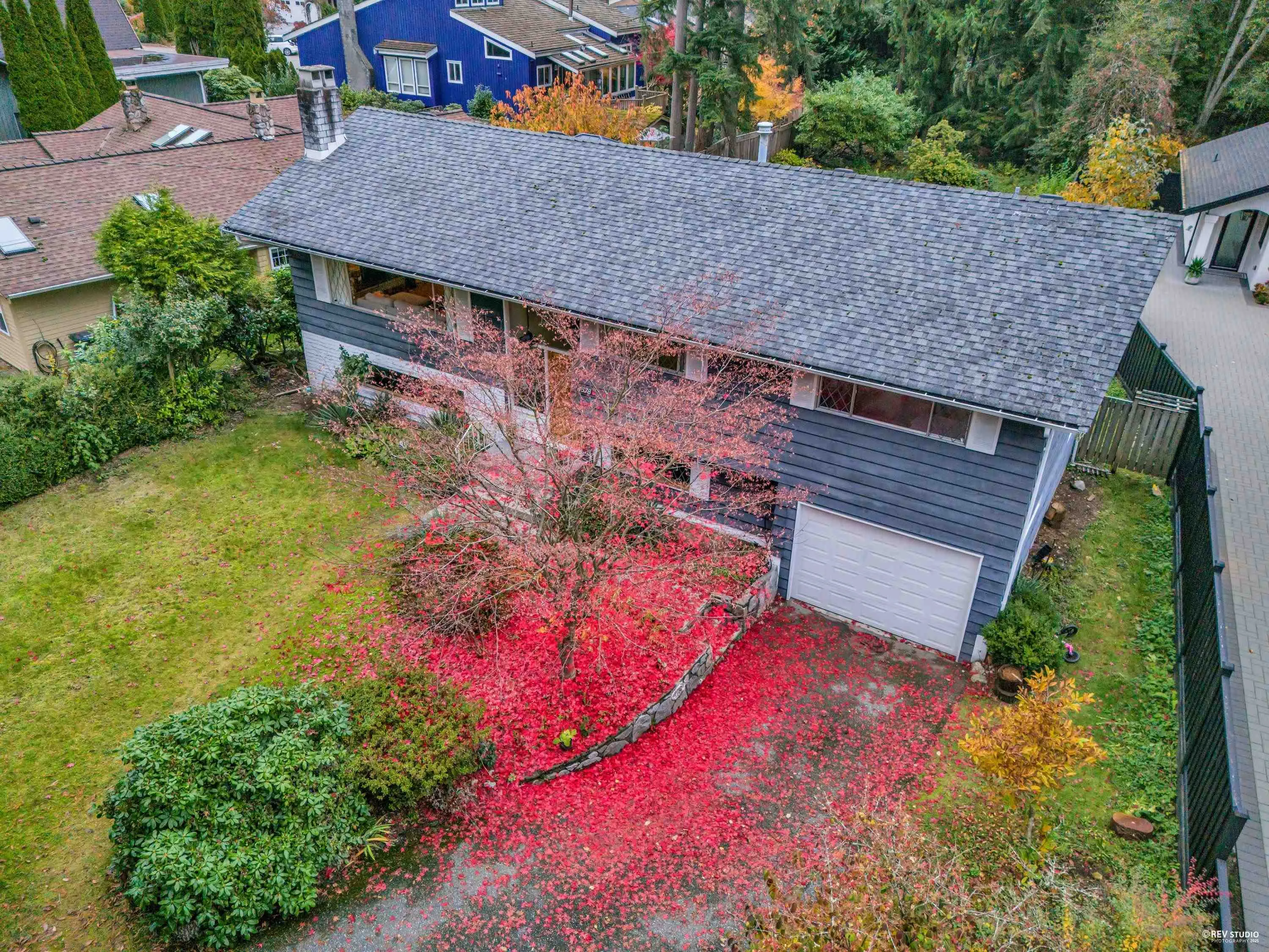 4578 Capilano Road