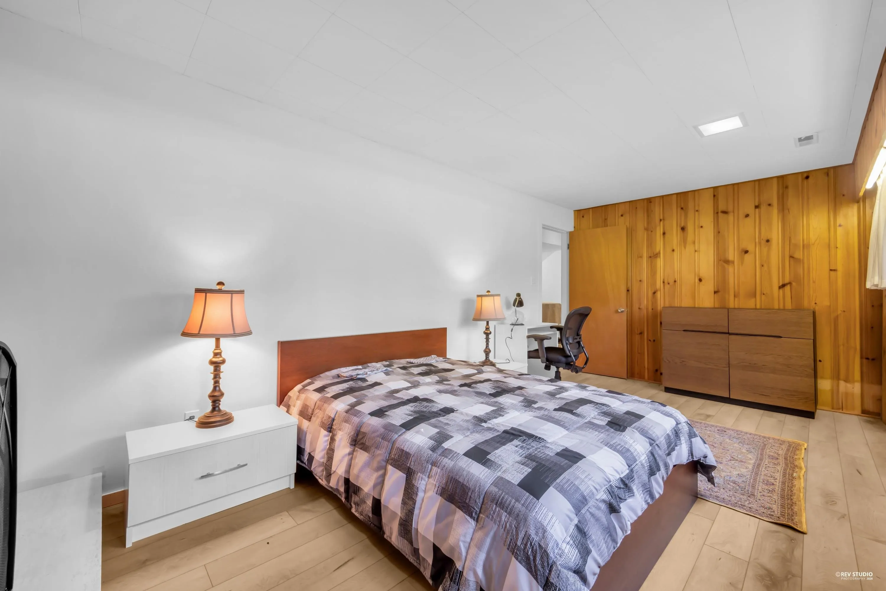 4578 Capilano Road