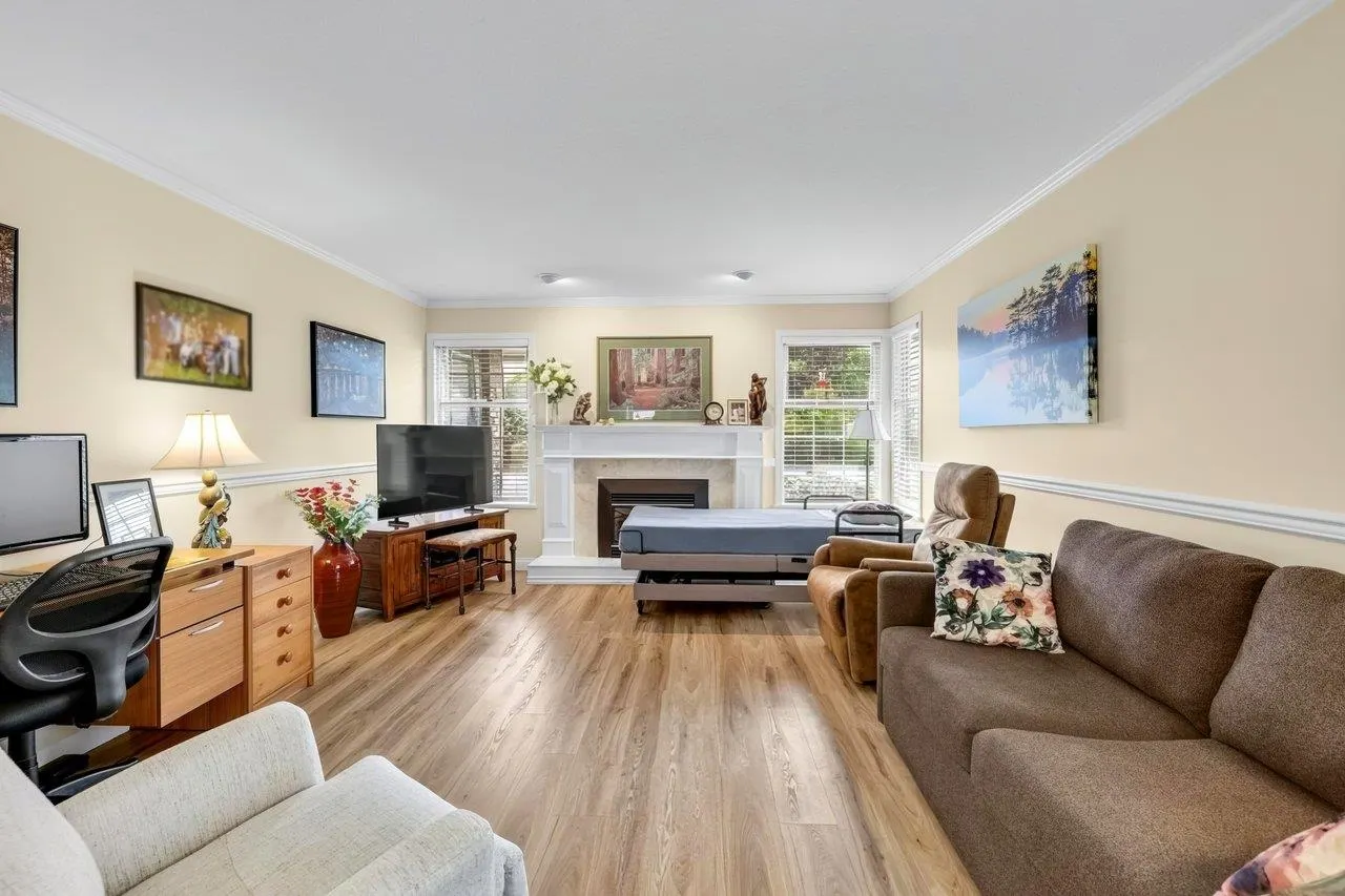 4463 Dawn Place