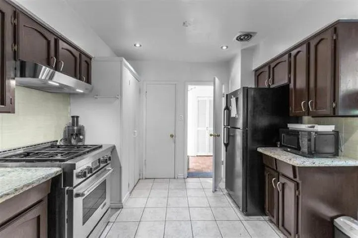 410 Hadden Drive