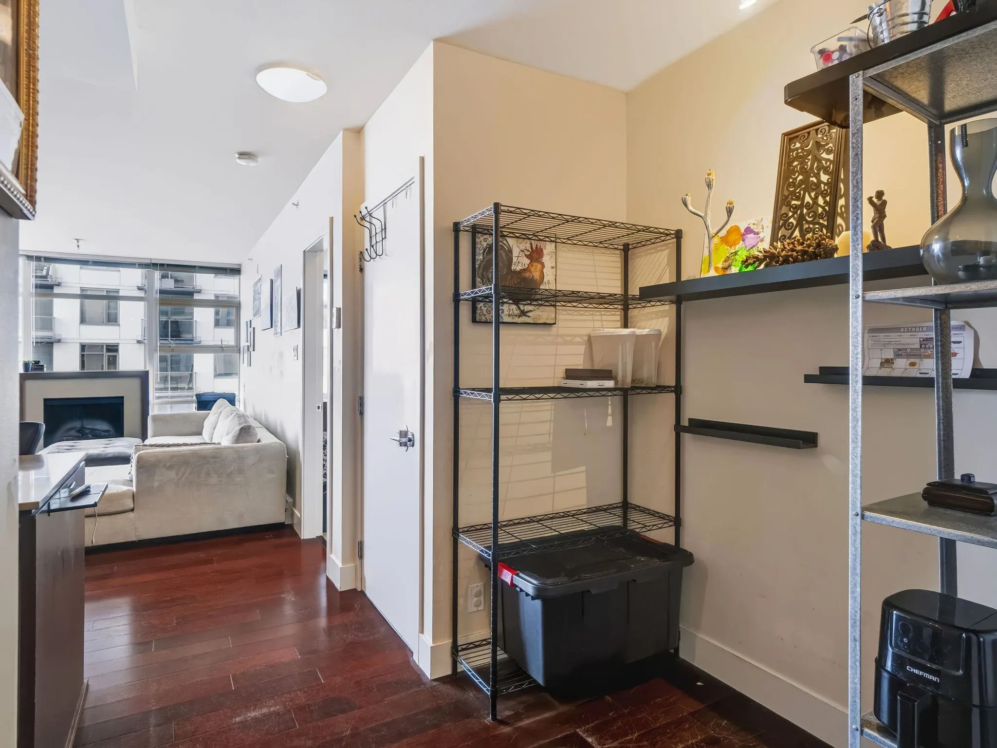 158 W 13th Street #1307