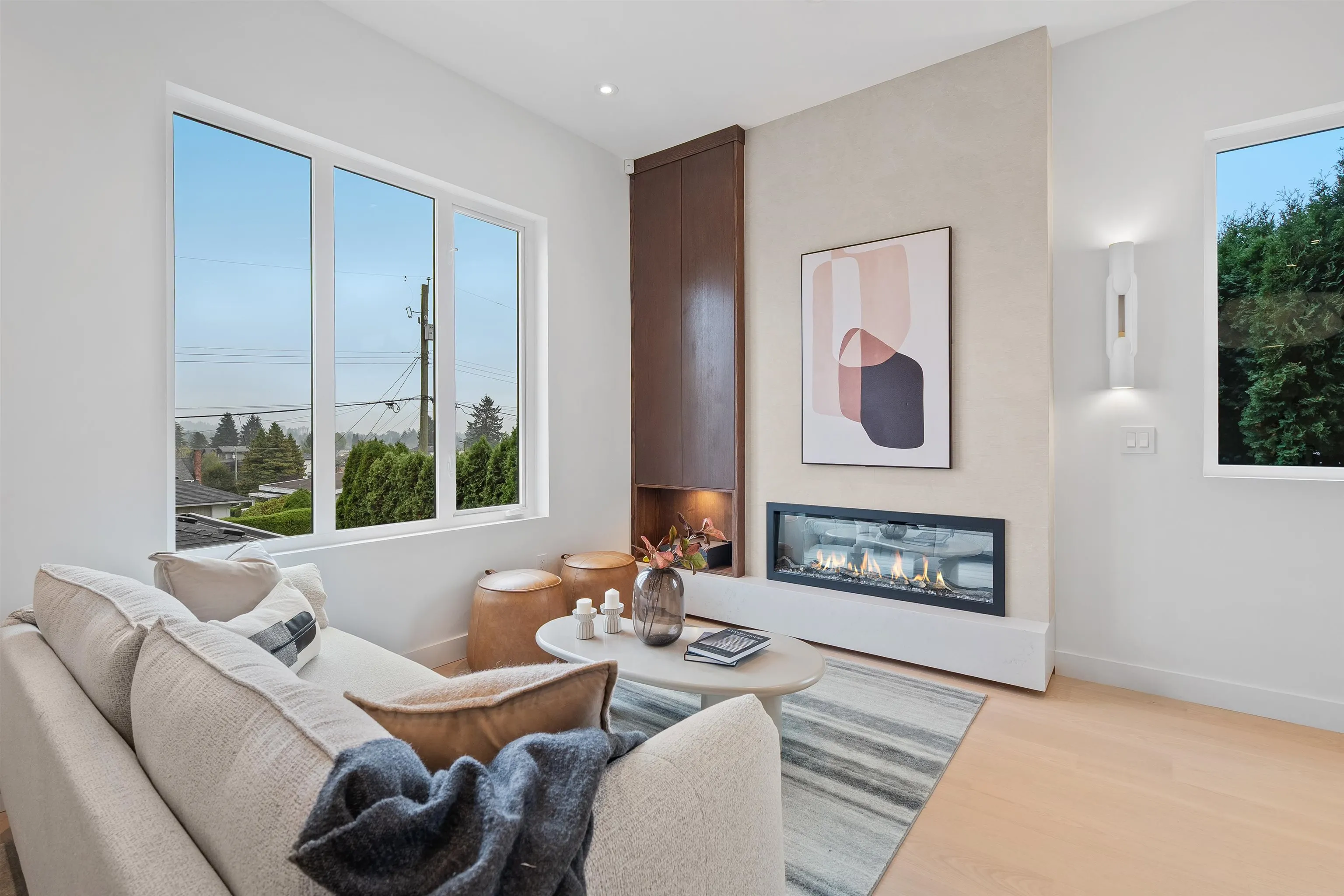 1060 Stratford Avenue #4