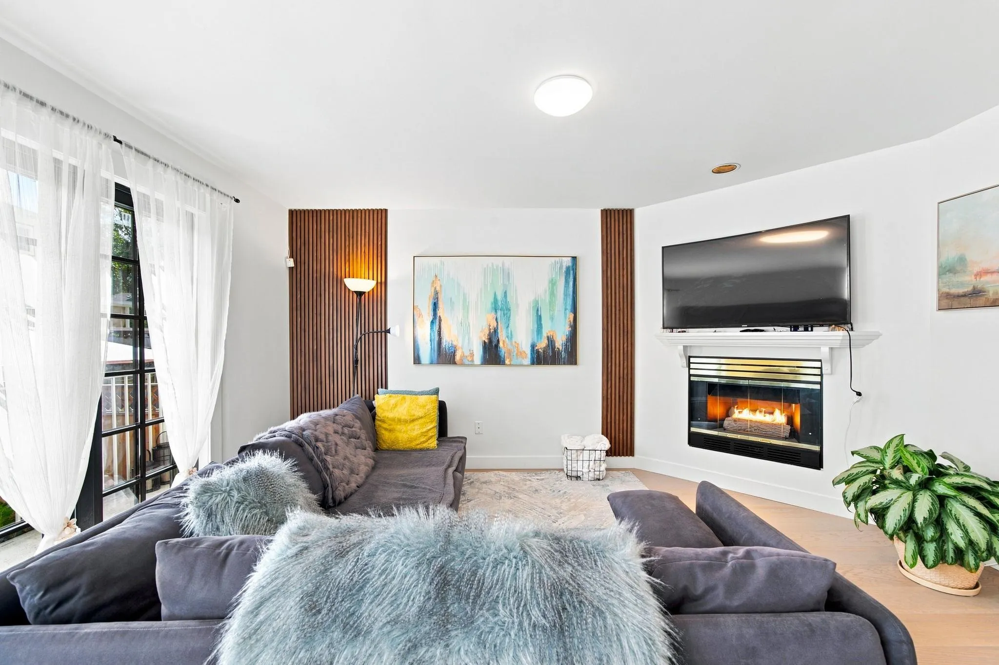 22291 Garratt Drive