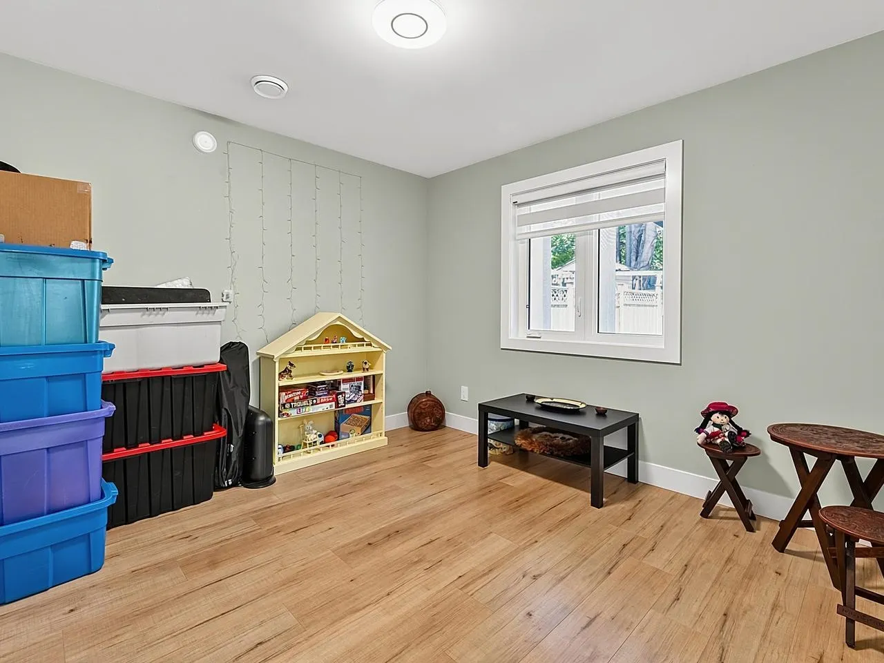 1324 W 15th Street
