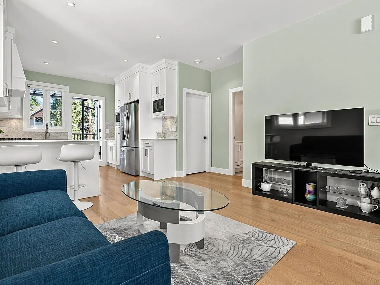 1324 W 15th Street