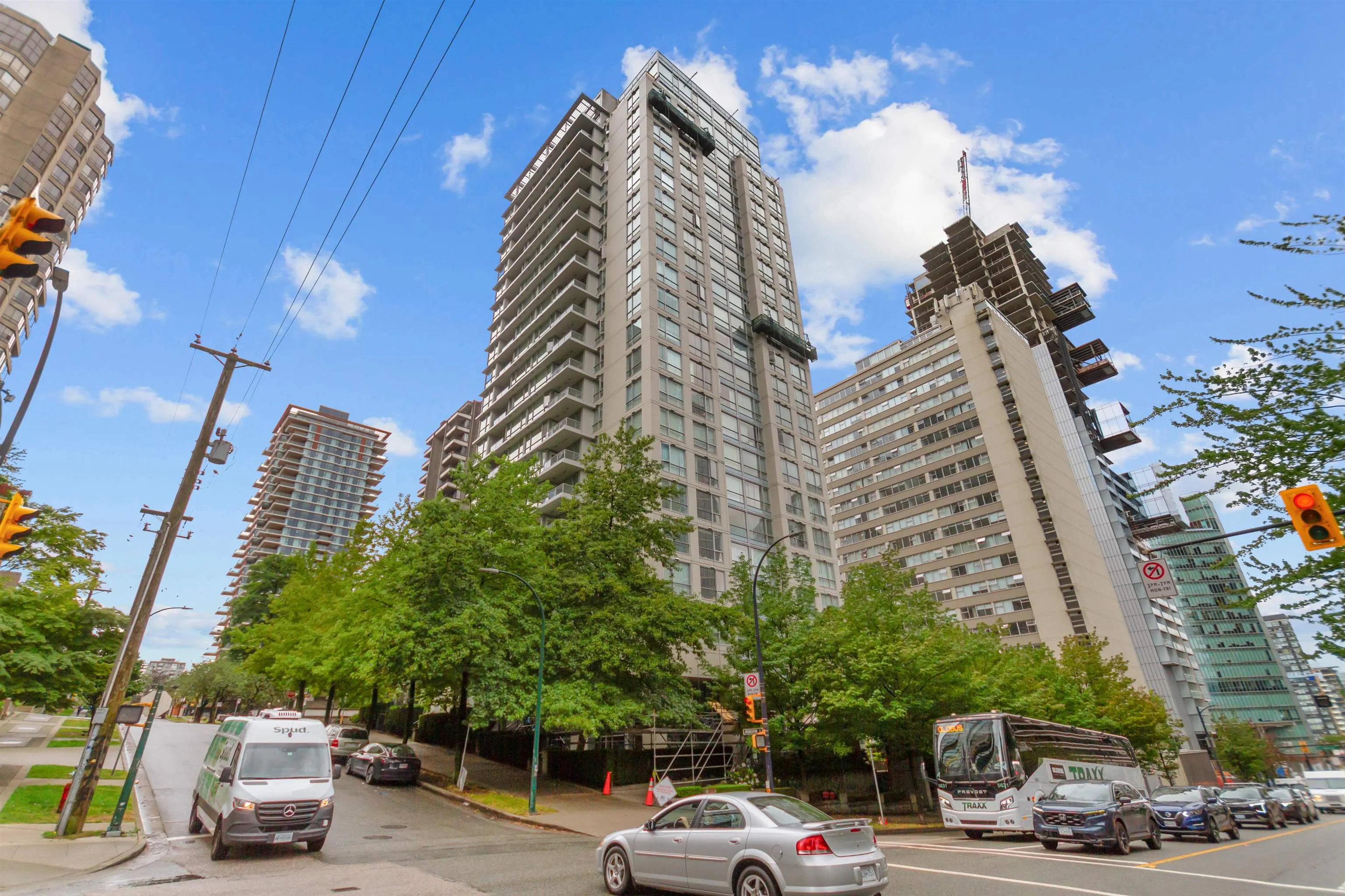 1420 W Georgia Street #1401