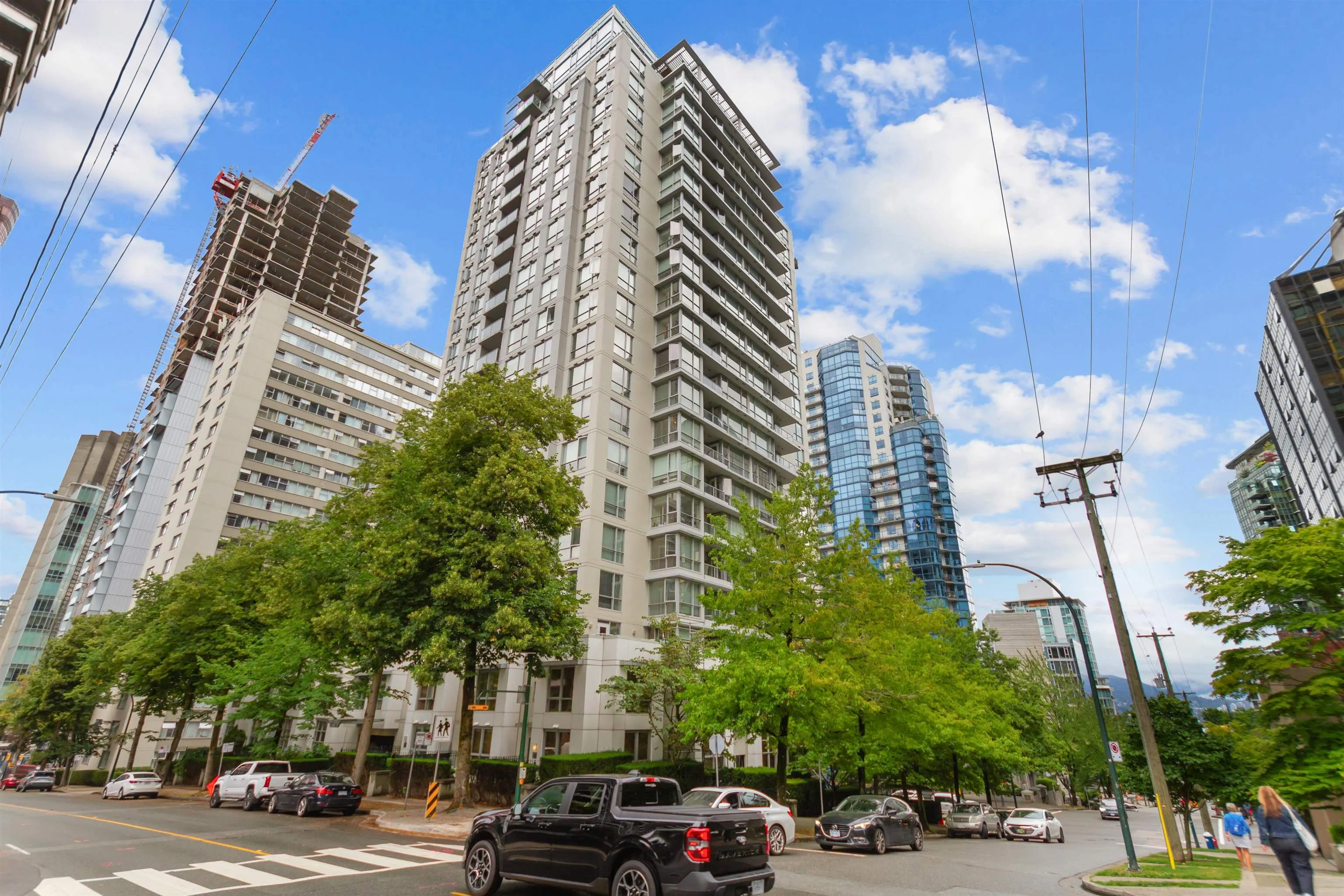 1420 W Georgia Street #1401
