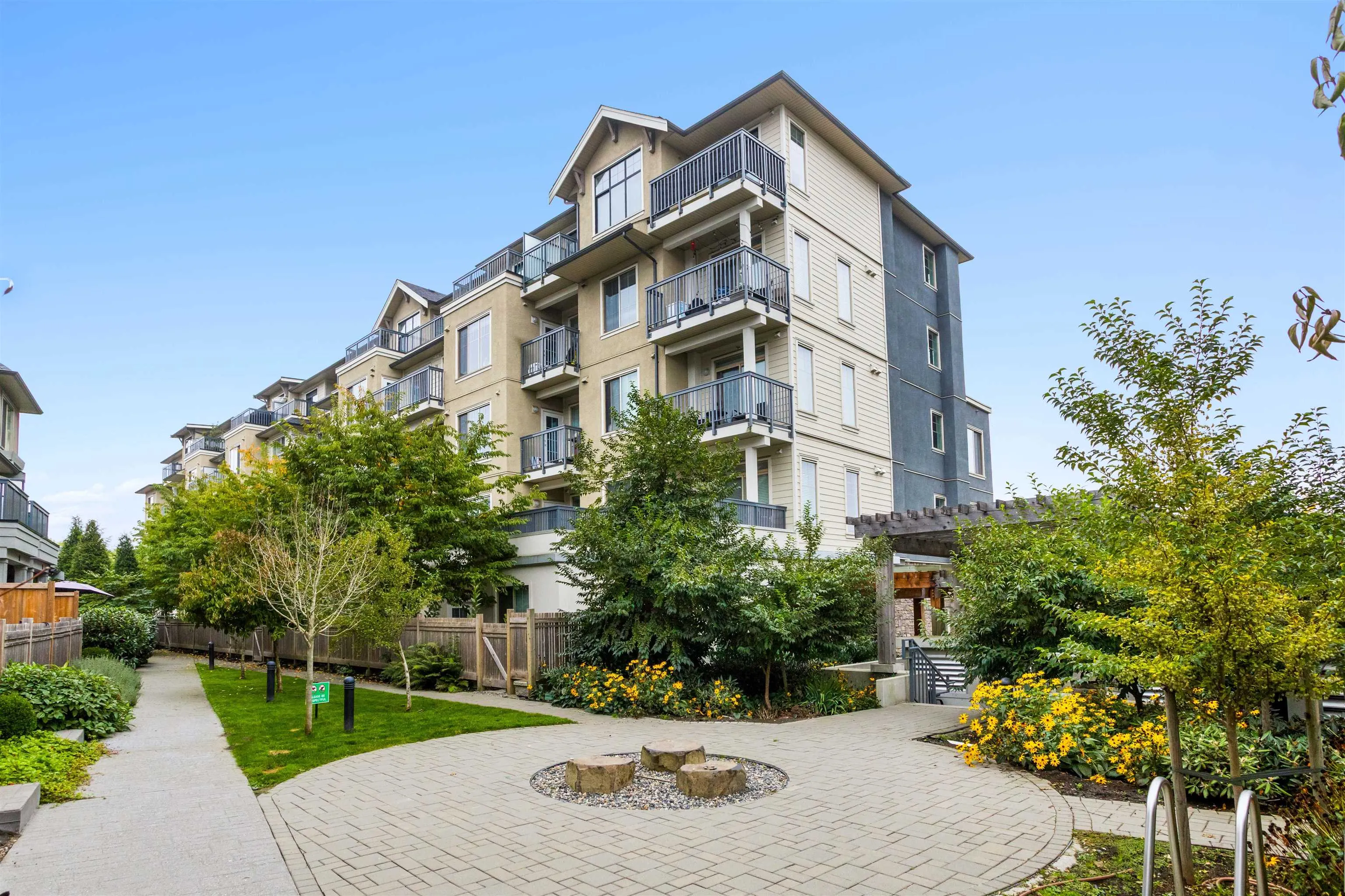 20487 65 Avenue #B104