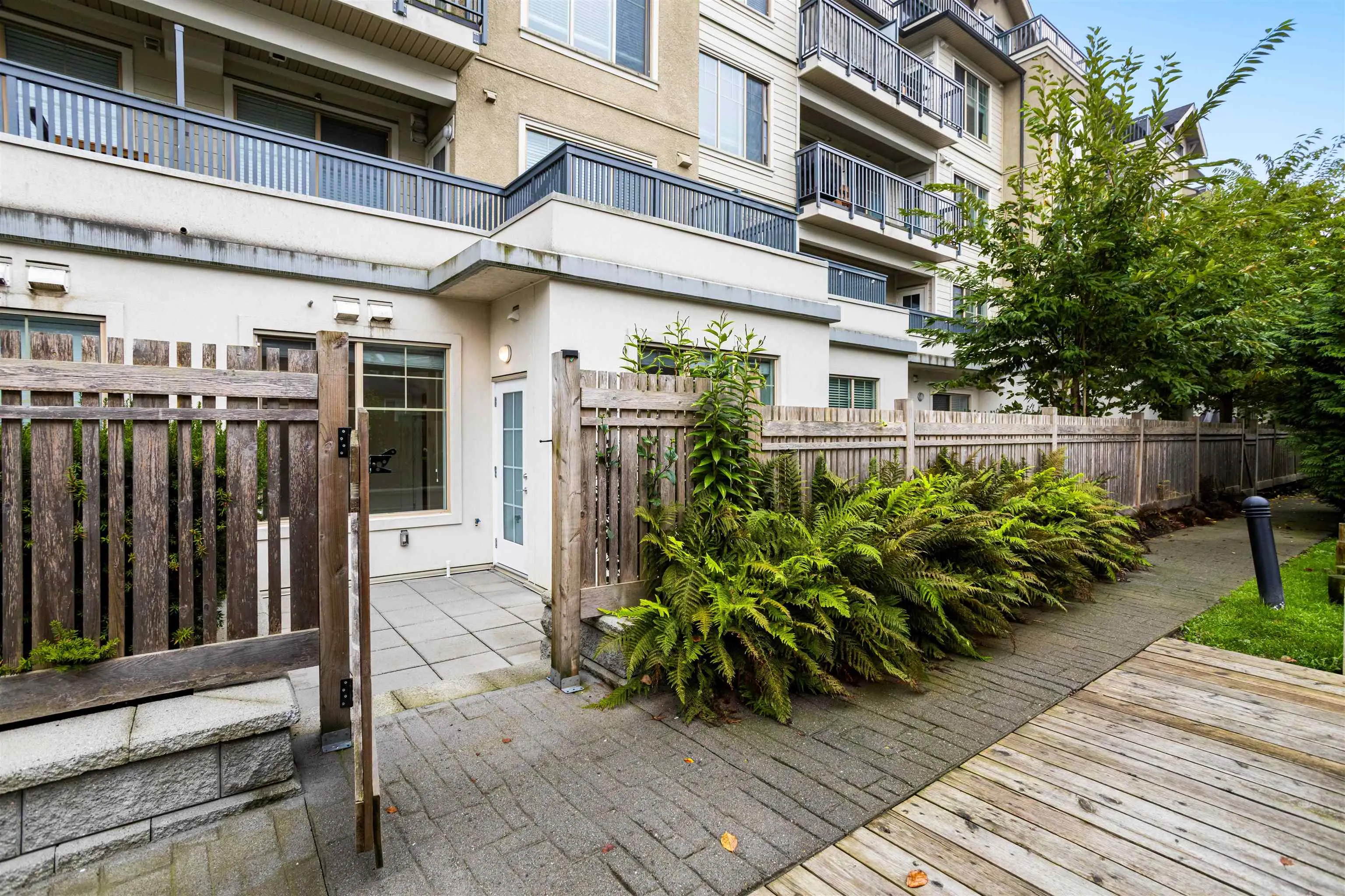 20487 65 Avenue #B104