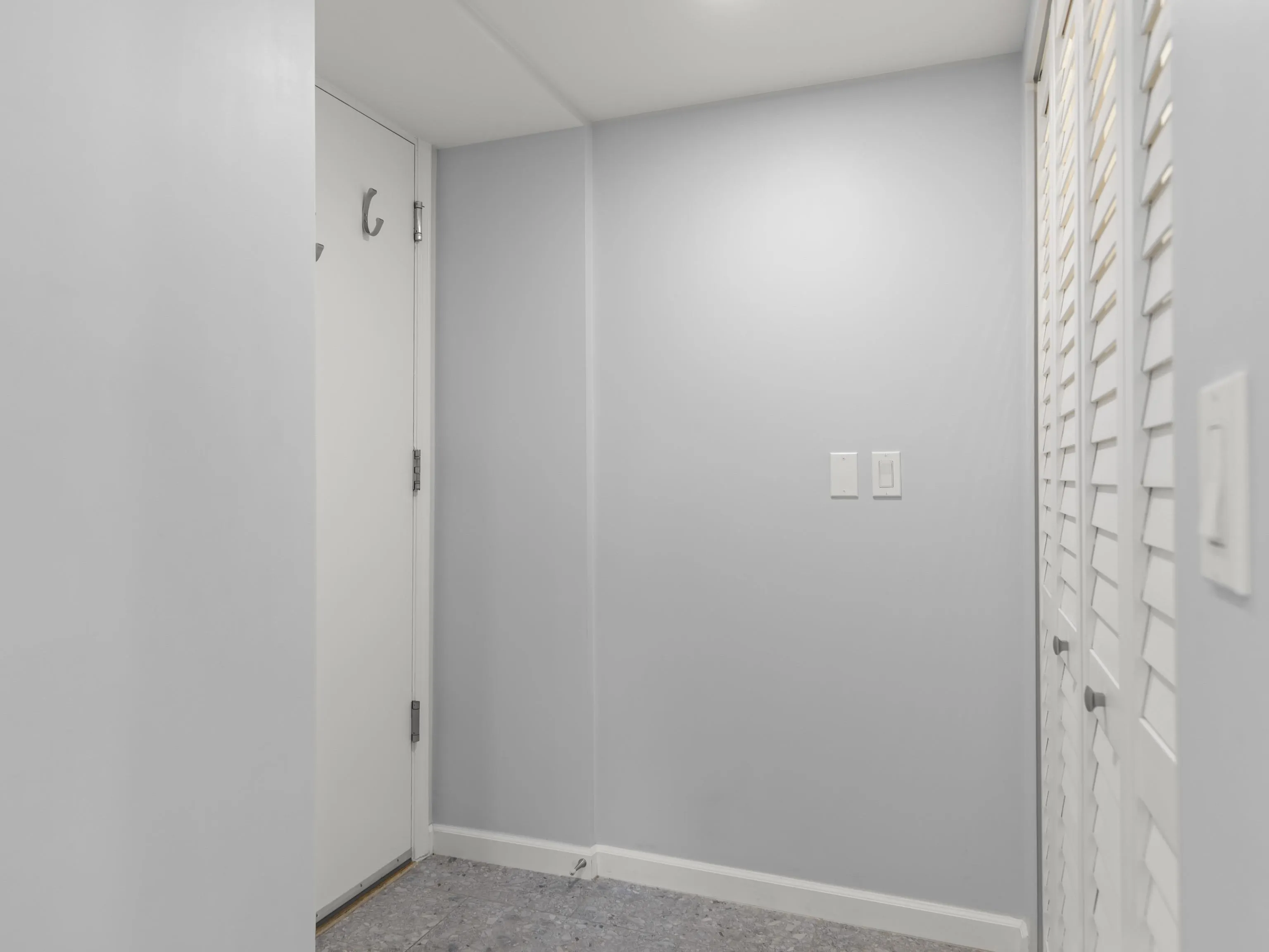 289 Drake Street #701