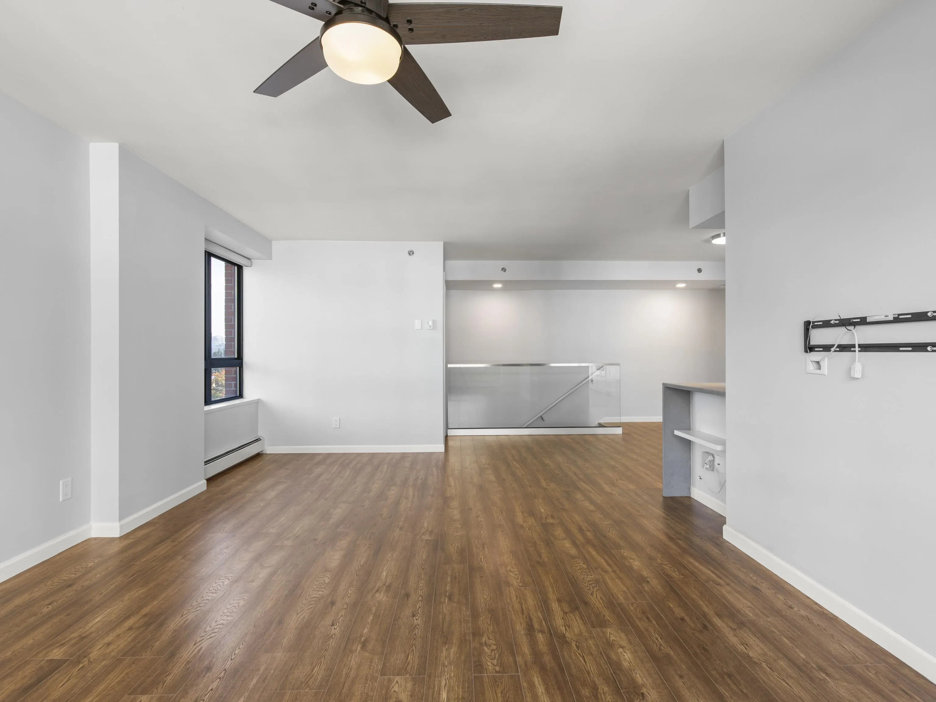 289 Drake Street #701