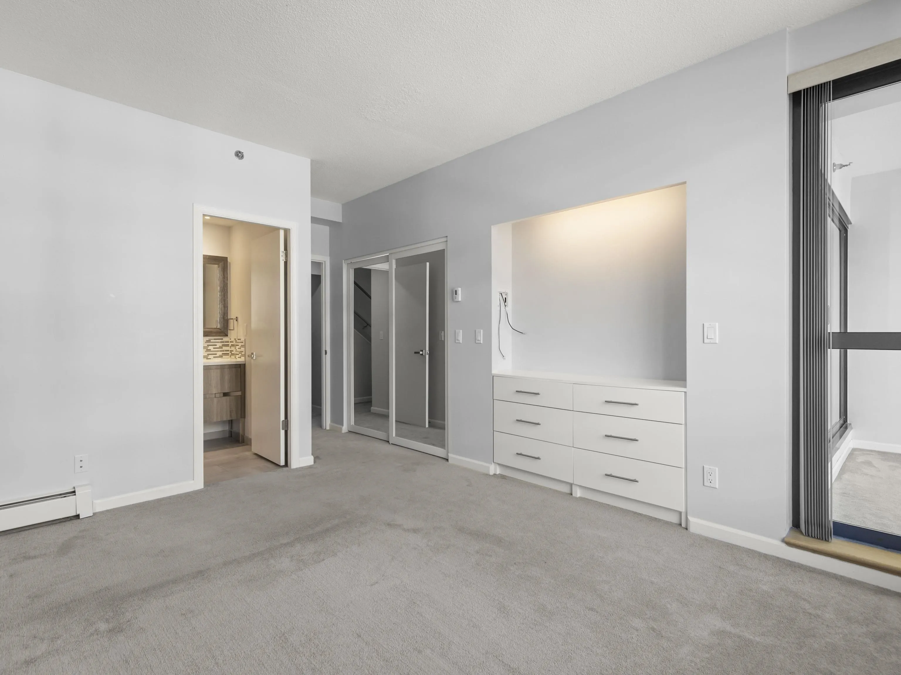 289 Drake Street #701