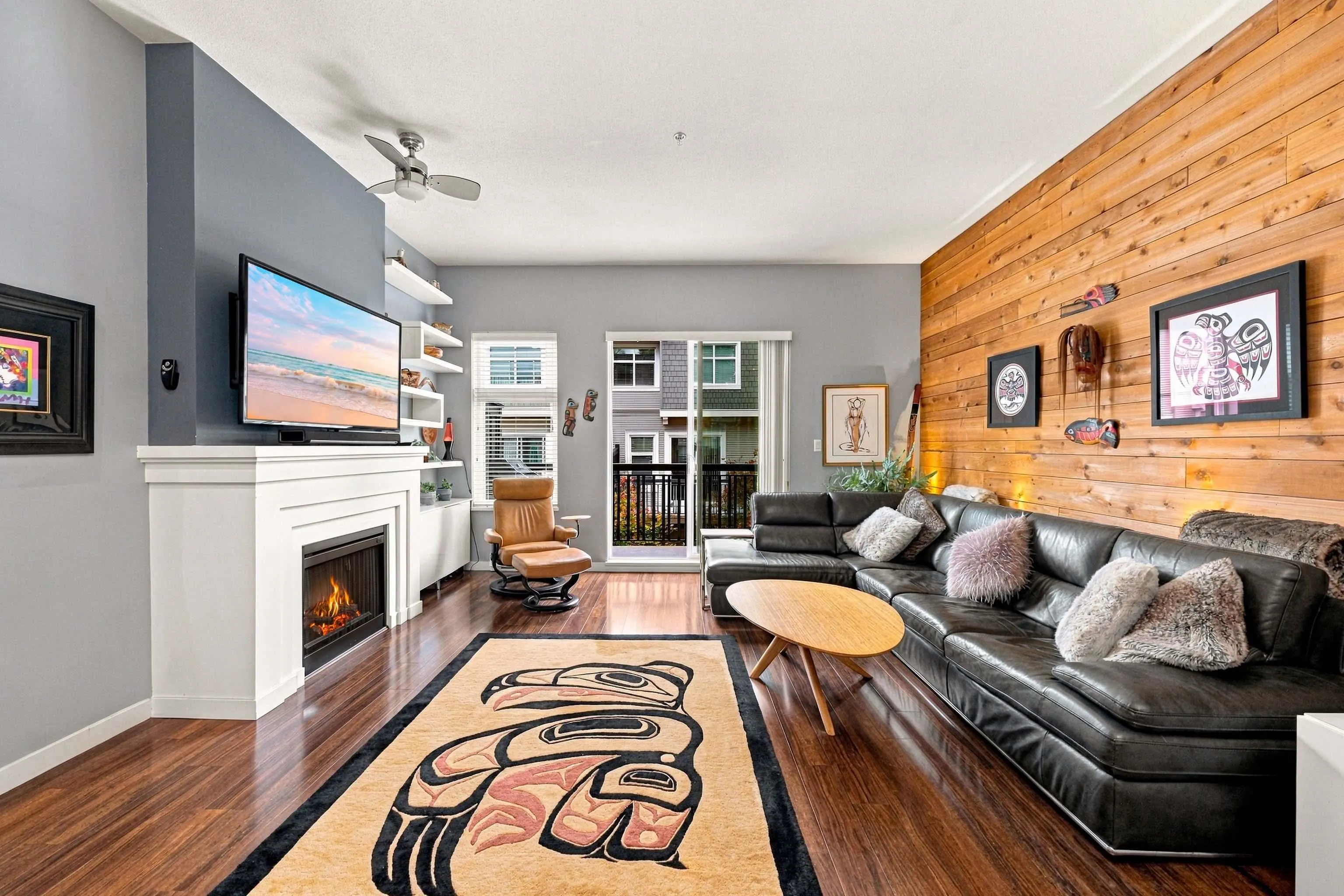 709 Premier Street