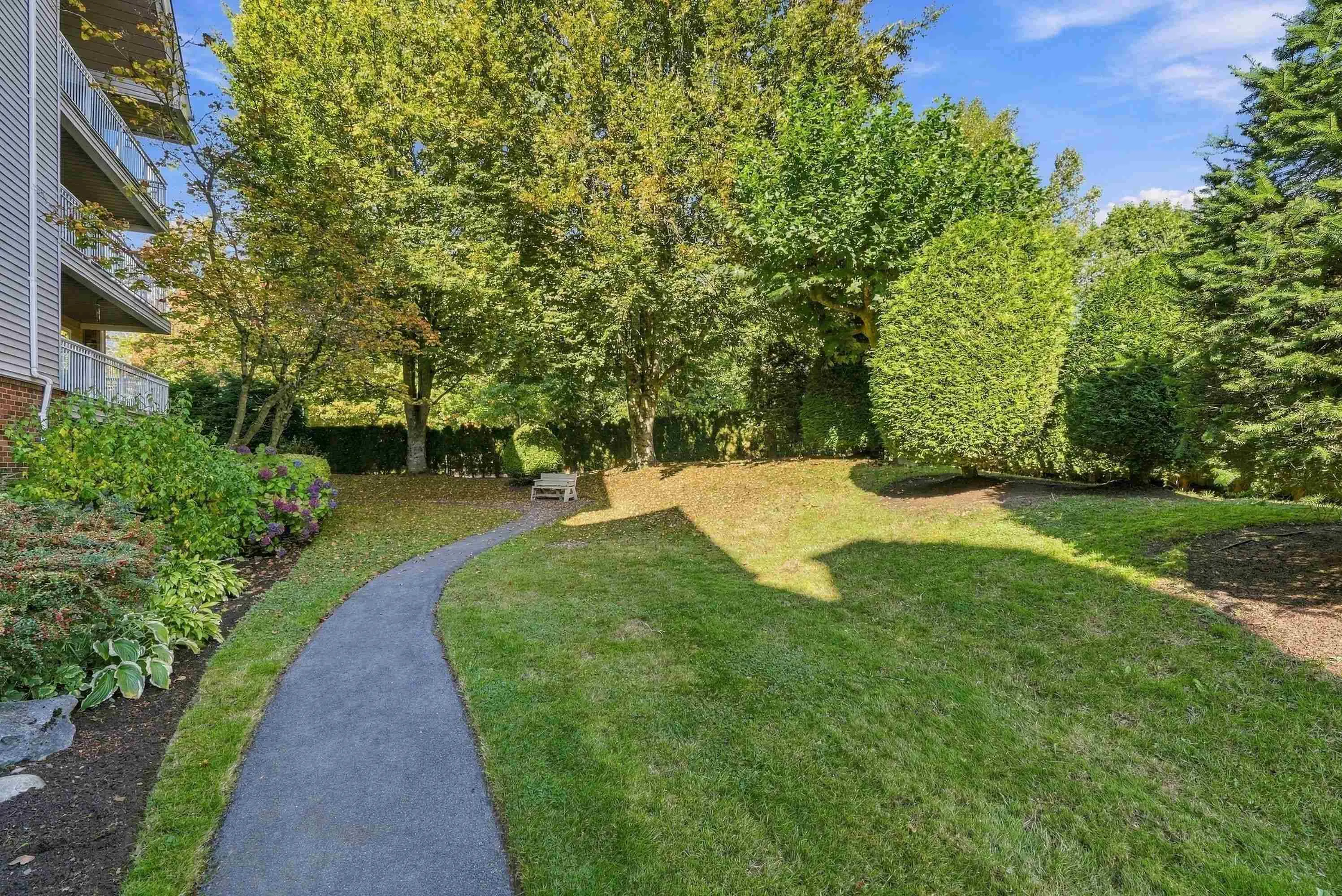 2973 Burlington Drive #106