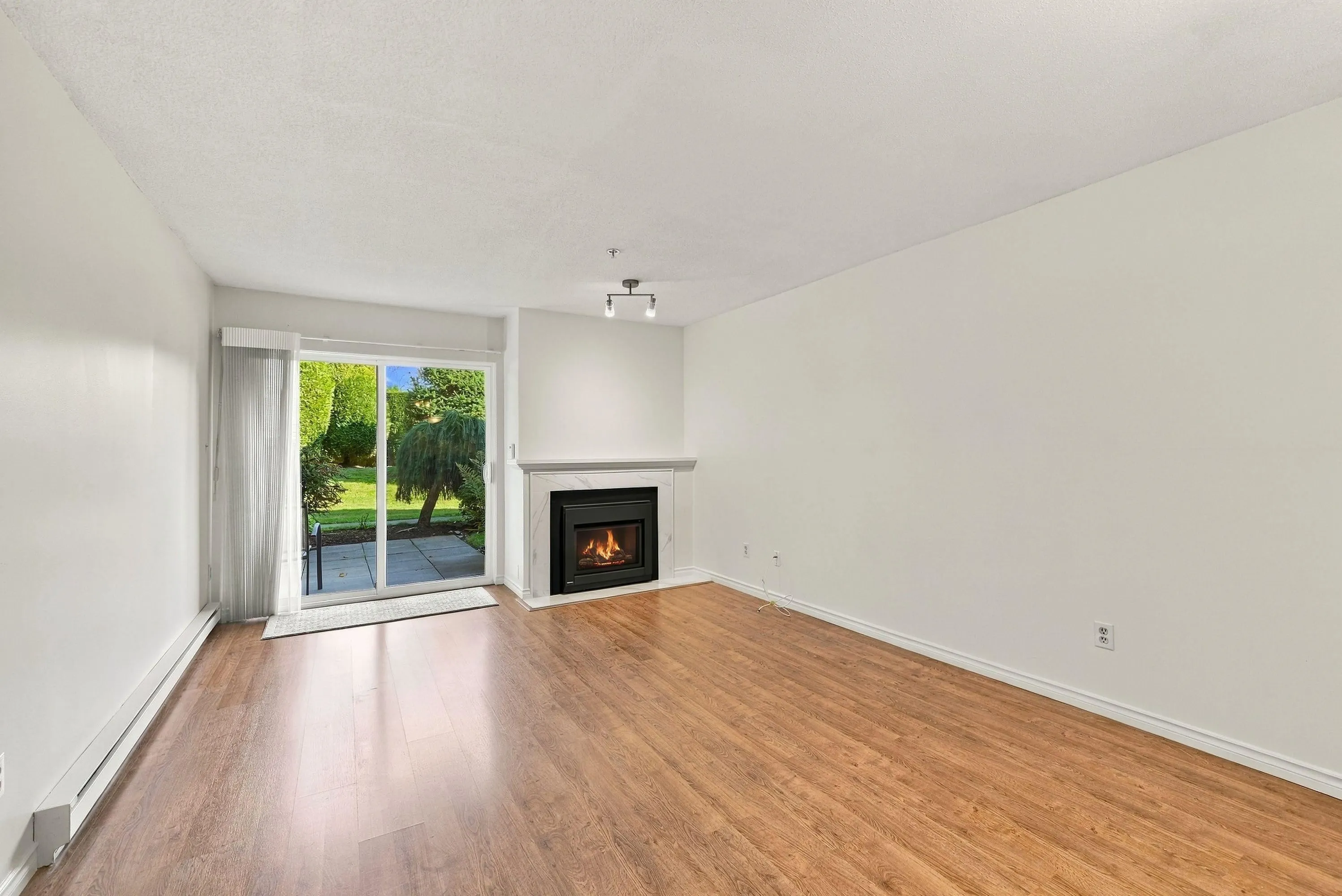 2973 Burlington Drive #106