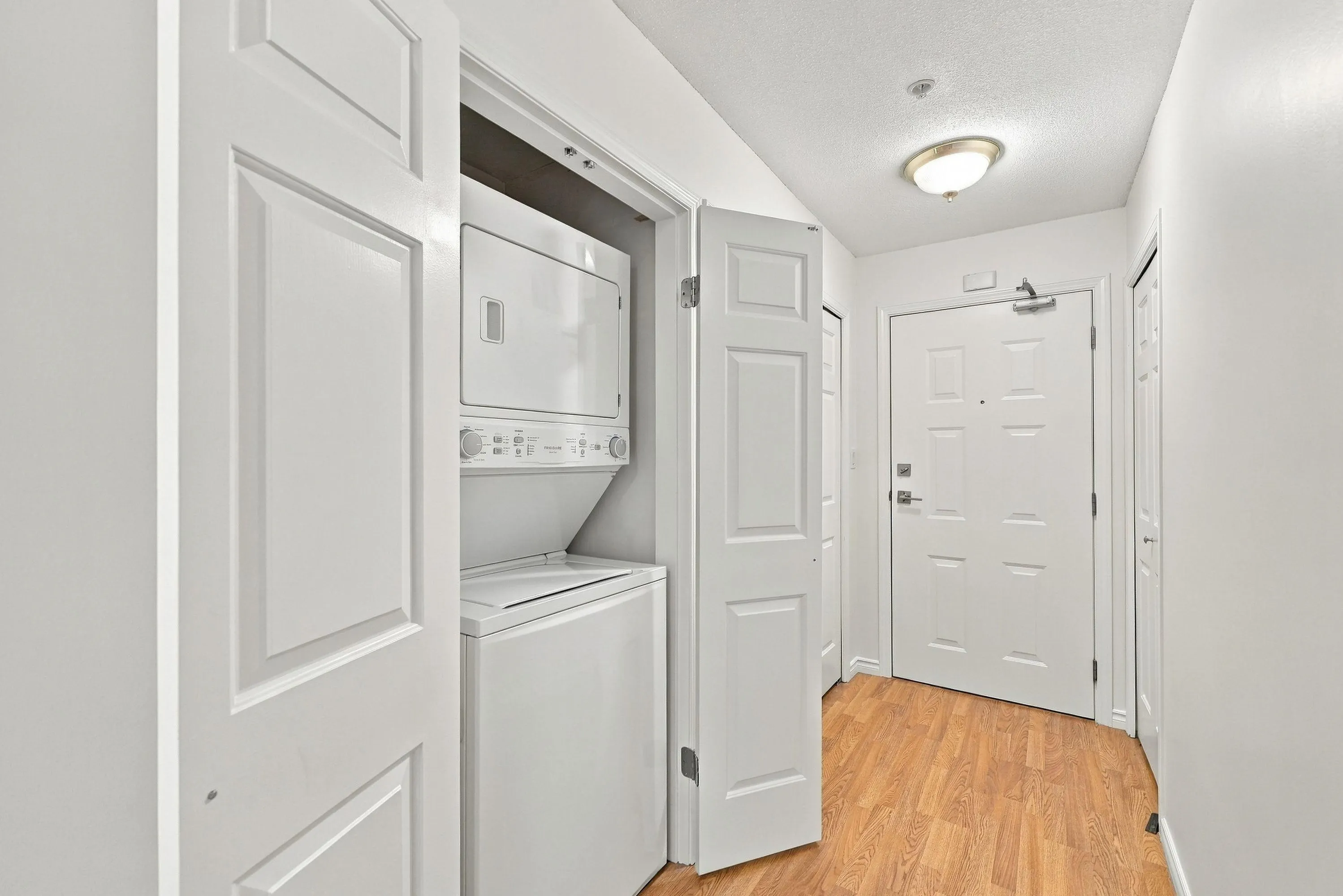 2973 Burlington Drive #106