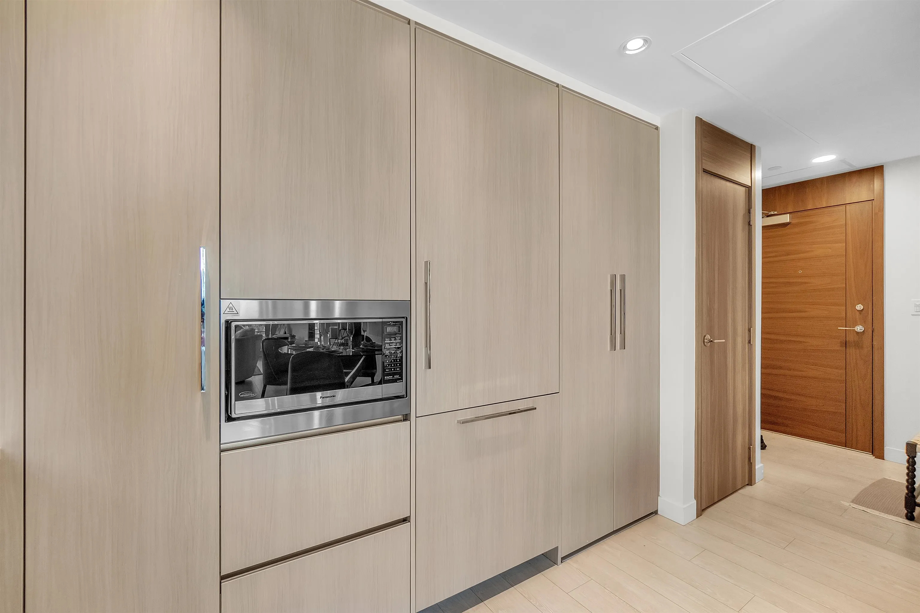 4730 Lougheed Highway #2408