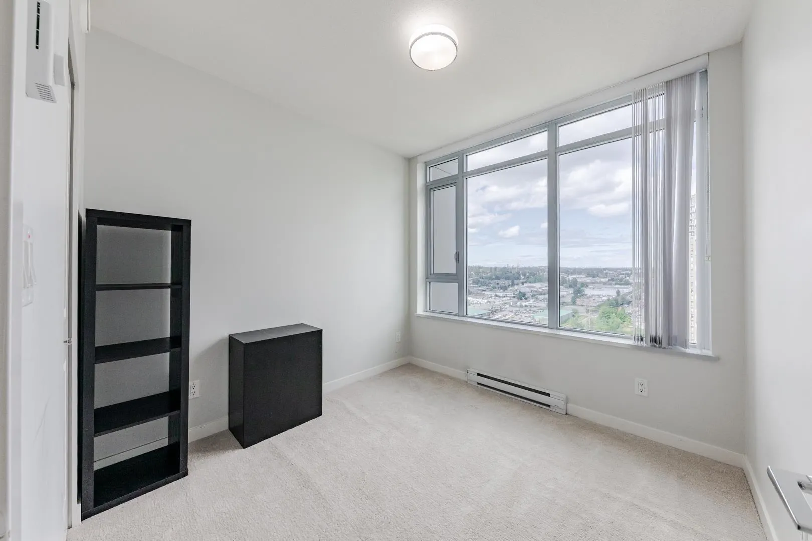 2388 Madison Avenue #2006