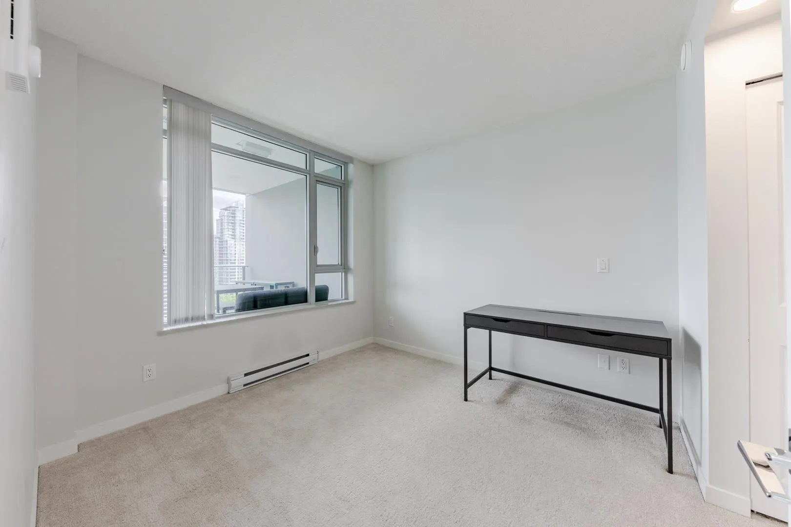 2388 Madison Avenue #2006