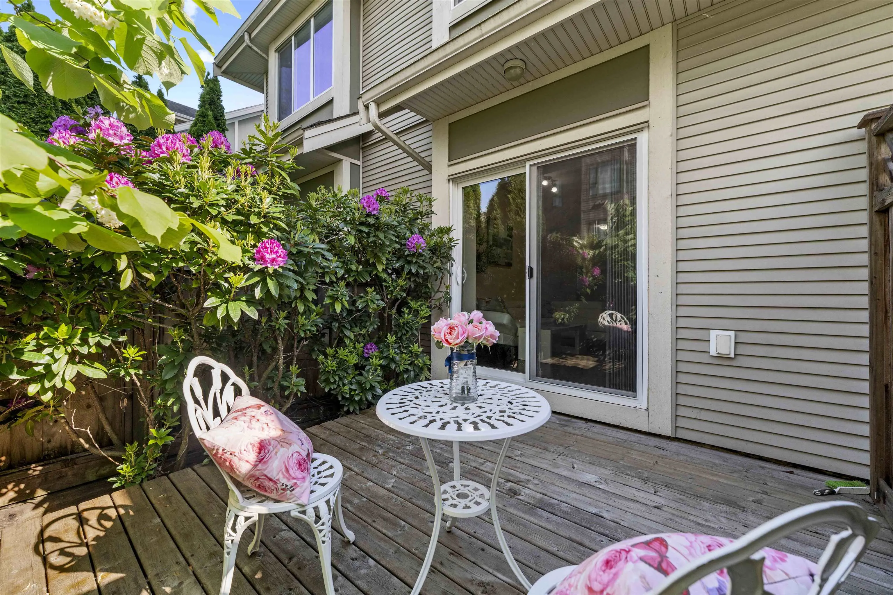 621 Langside Avenue #13