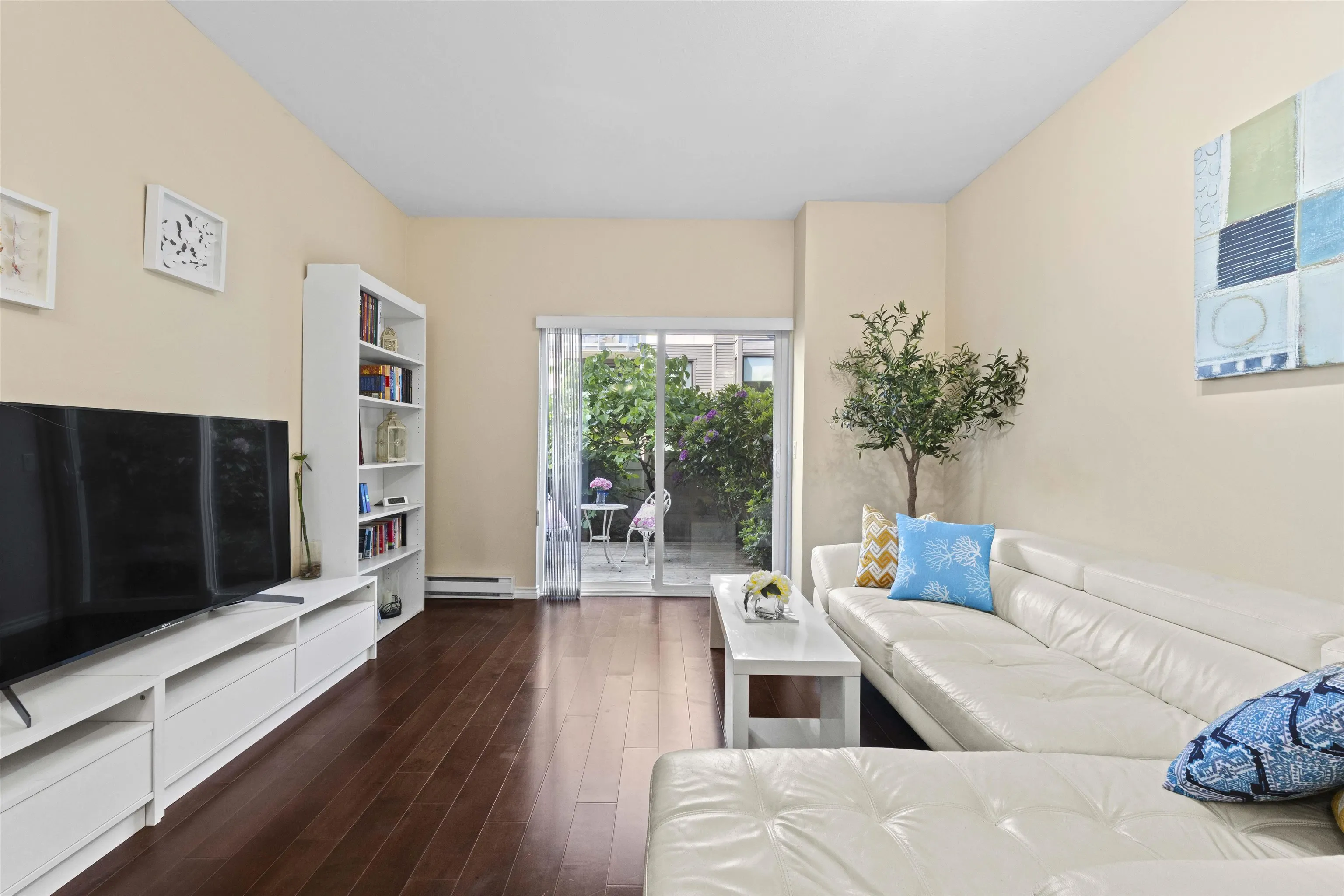621 Langside Avenue #13