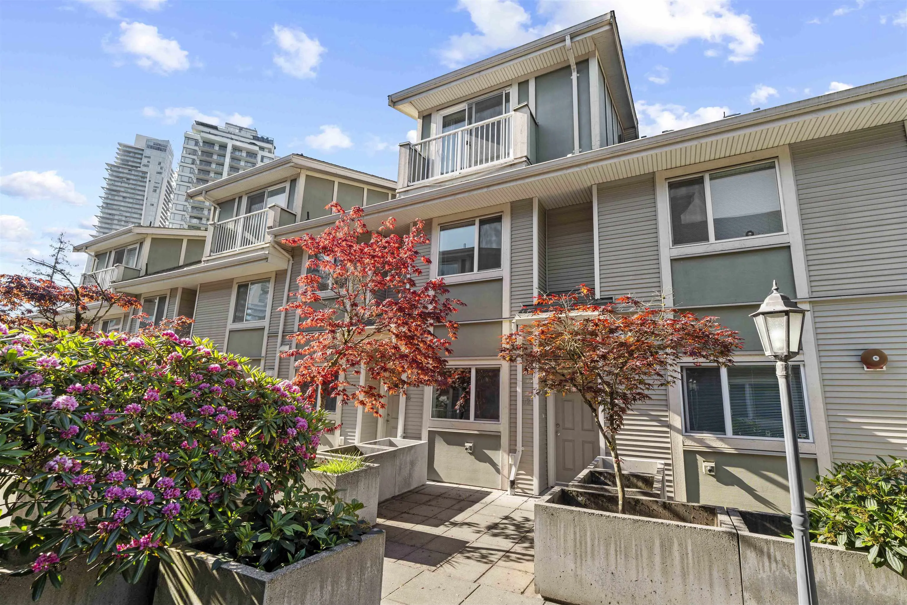 621 Langside Avenue #13