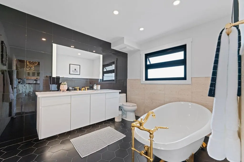 227 Centennial Parkway