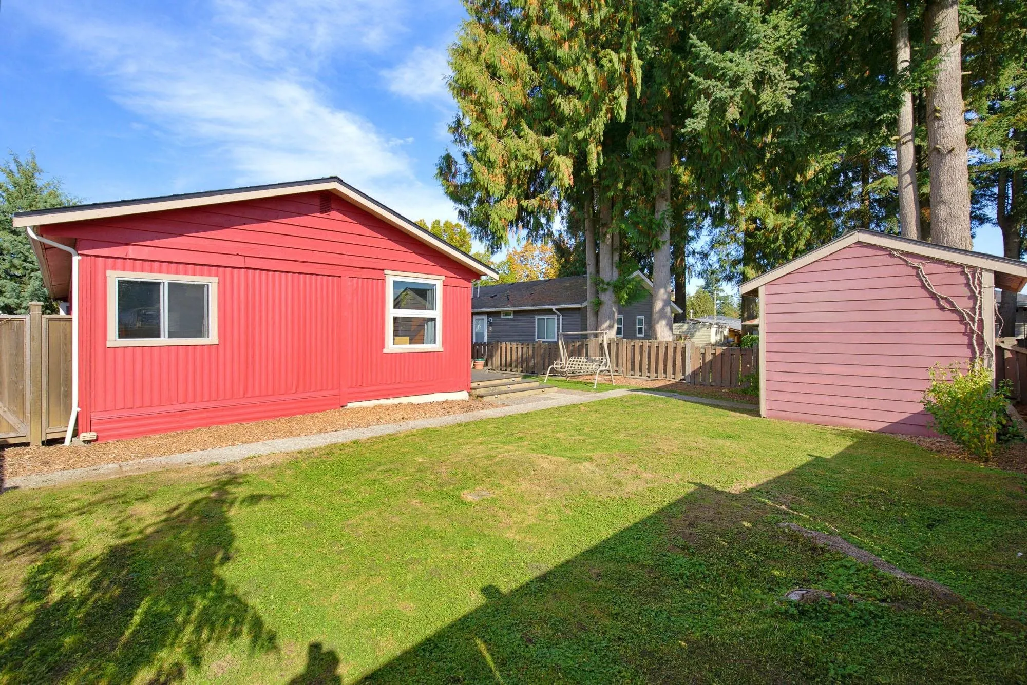 31590 Oakridge Crescent