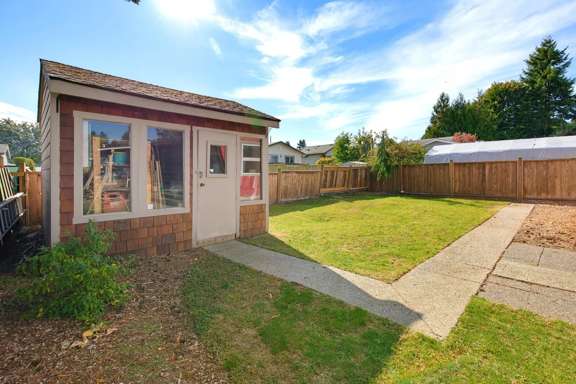 31590 Oakridge Crescent