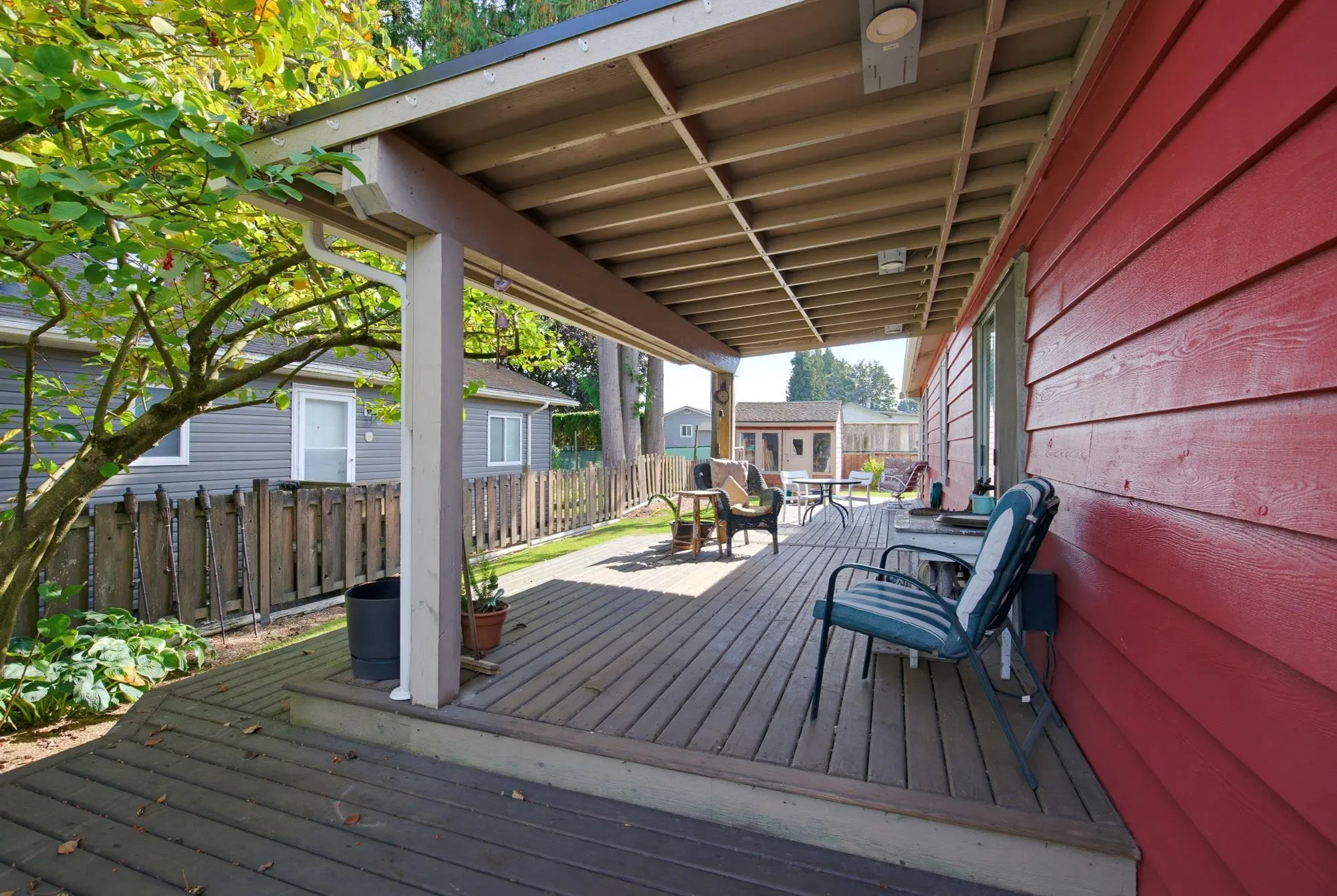 31590 Oakridge Crescent