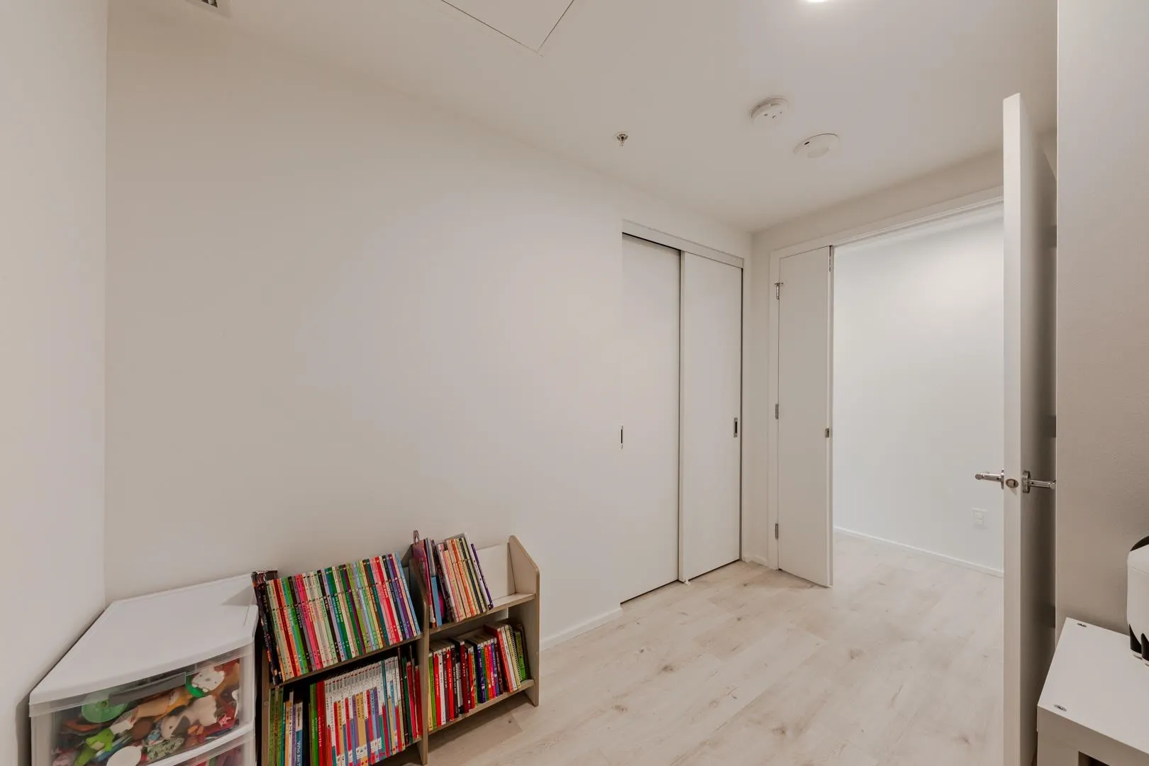 3809 Evergreen Place #2001