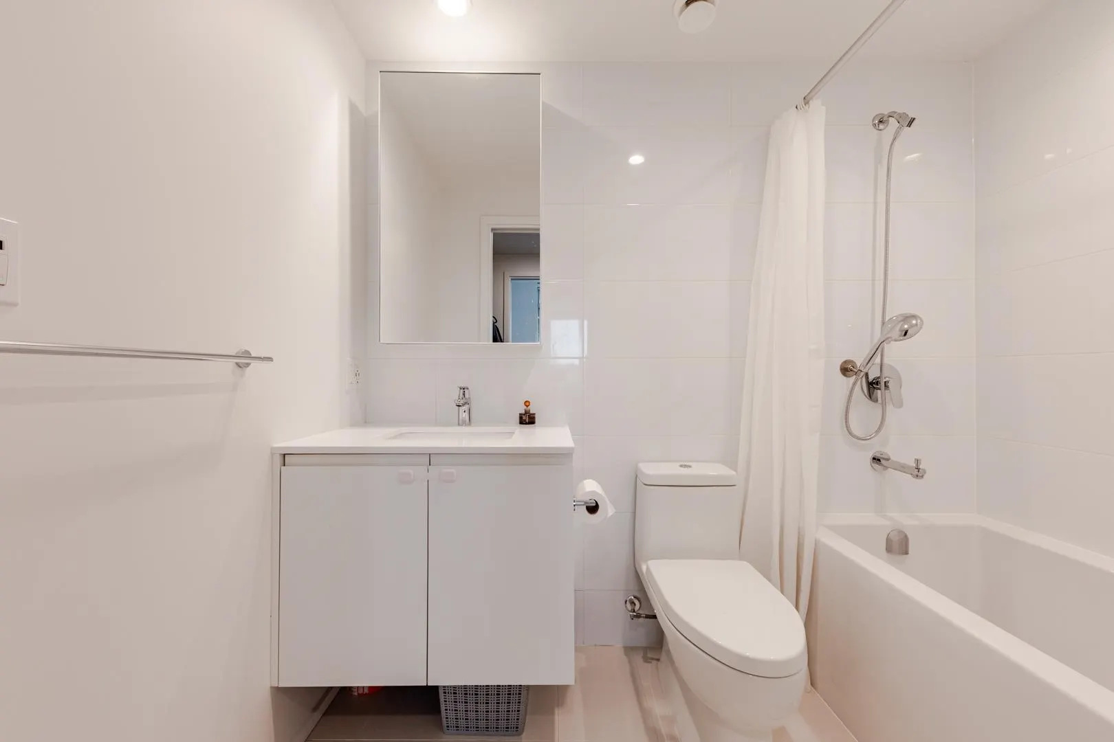 3809 Evergreen Place #2001