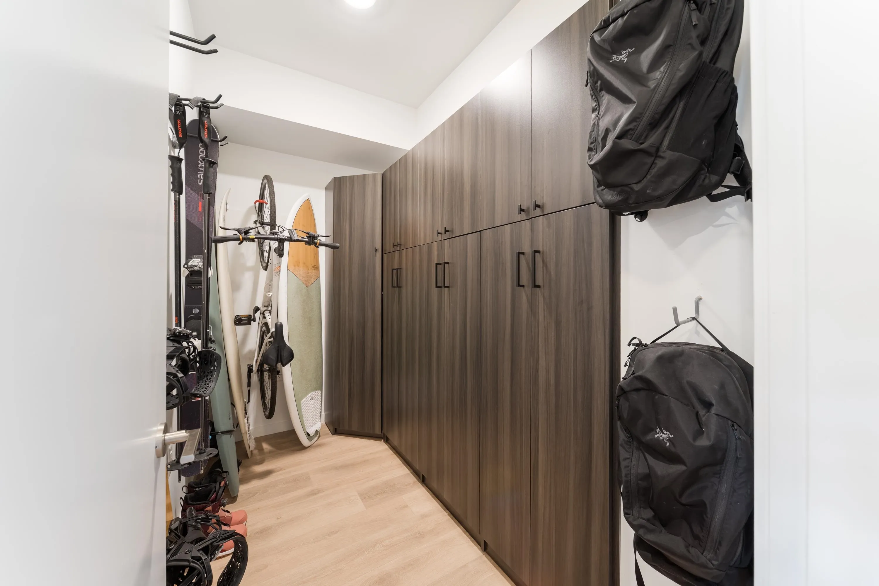 725 Marine Drive #517